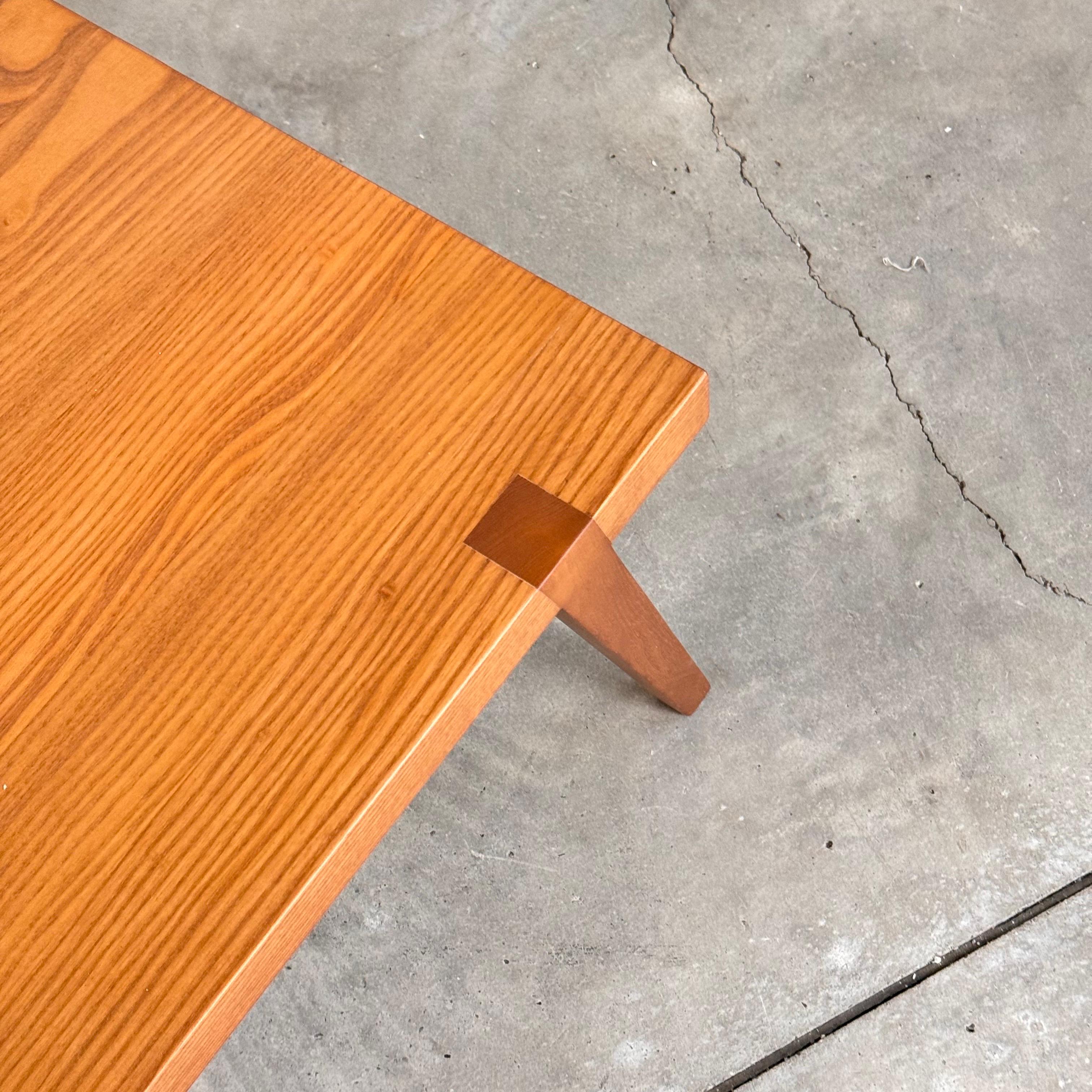 Fin du 20e siècle Grande table basse en noyer par Centro Studio Flexform, 1988 en vente