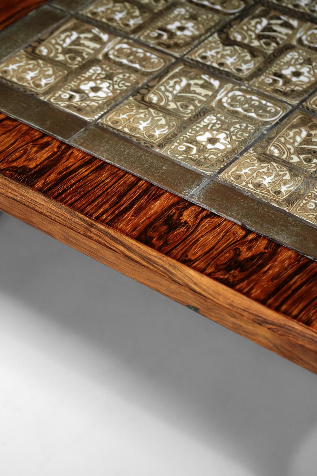 Grande table basse de Johannes Andersen, bois de rose et céramique en vente 9