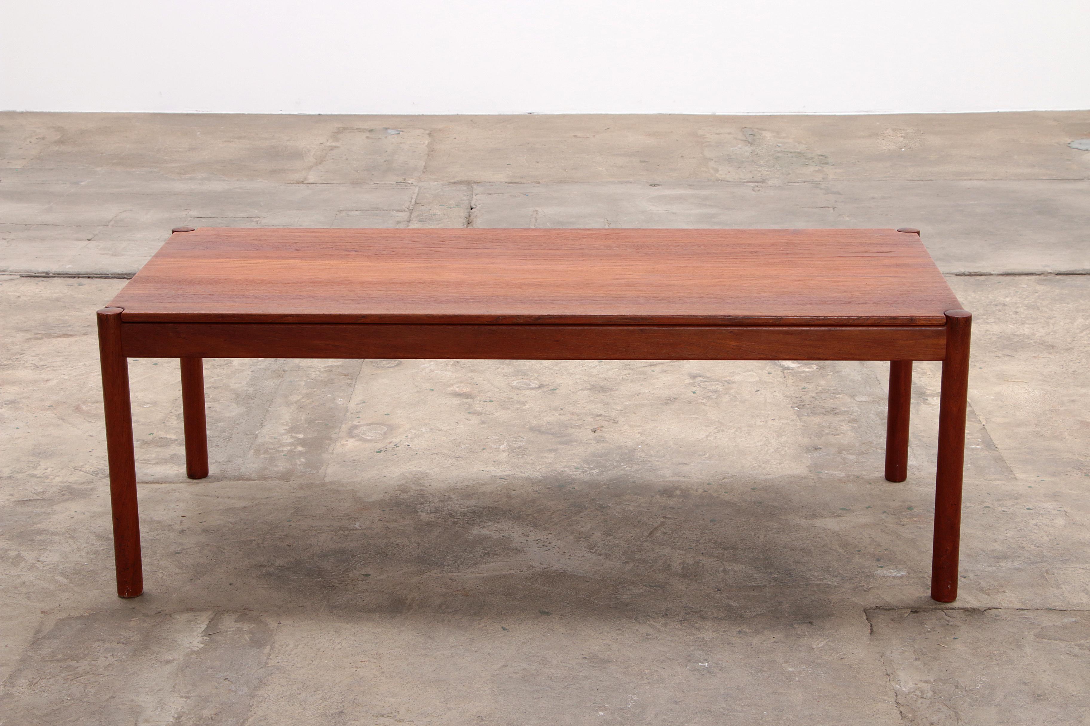 Large Coffee Table by Magnus Olesen Danish For Sale 1