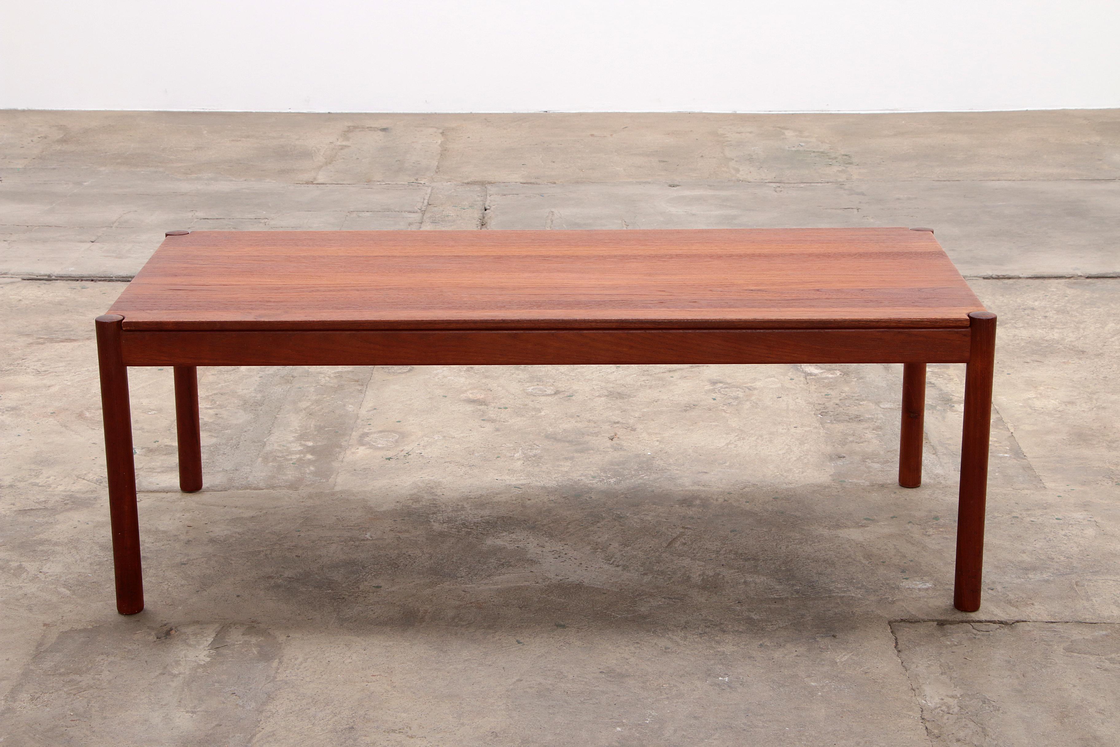 Large Coffee Table by Magnus Olesen Danish For Sale 3