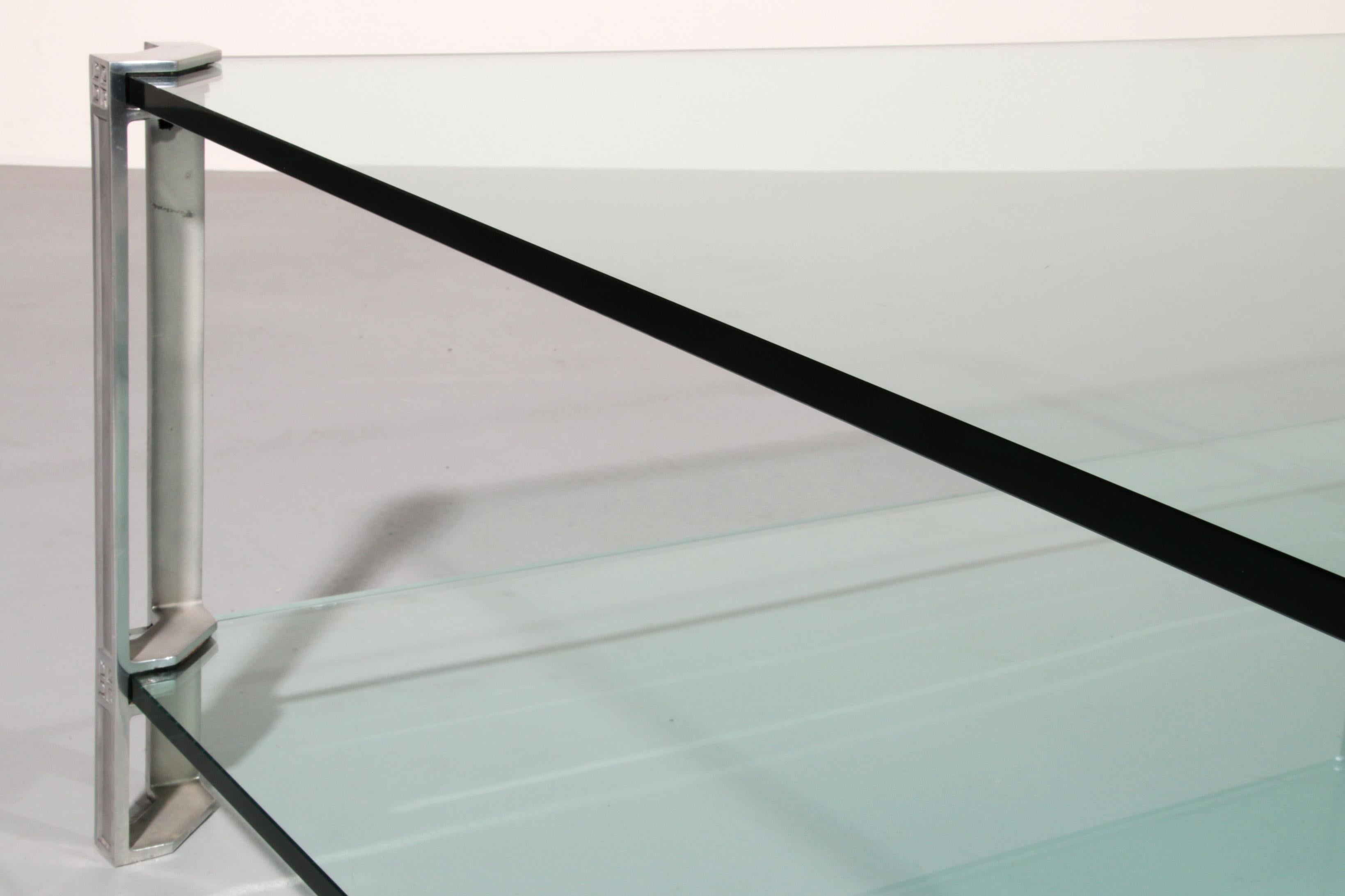 Large Coffee Table by Peter Ghyczy, Model T24 (120x120x45) For Sale 1