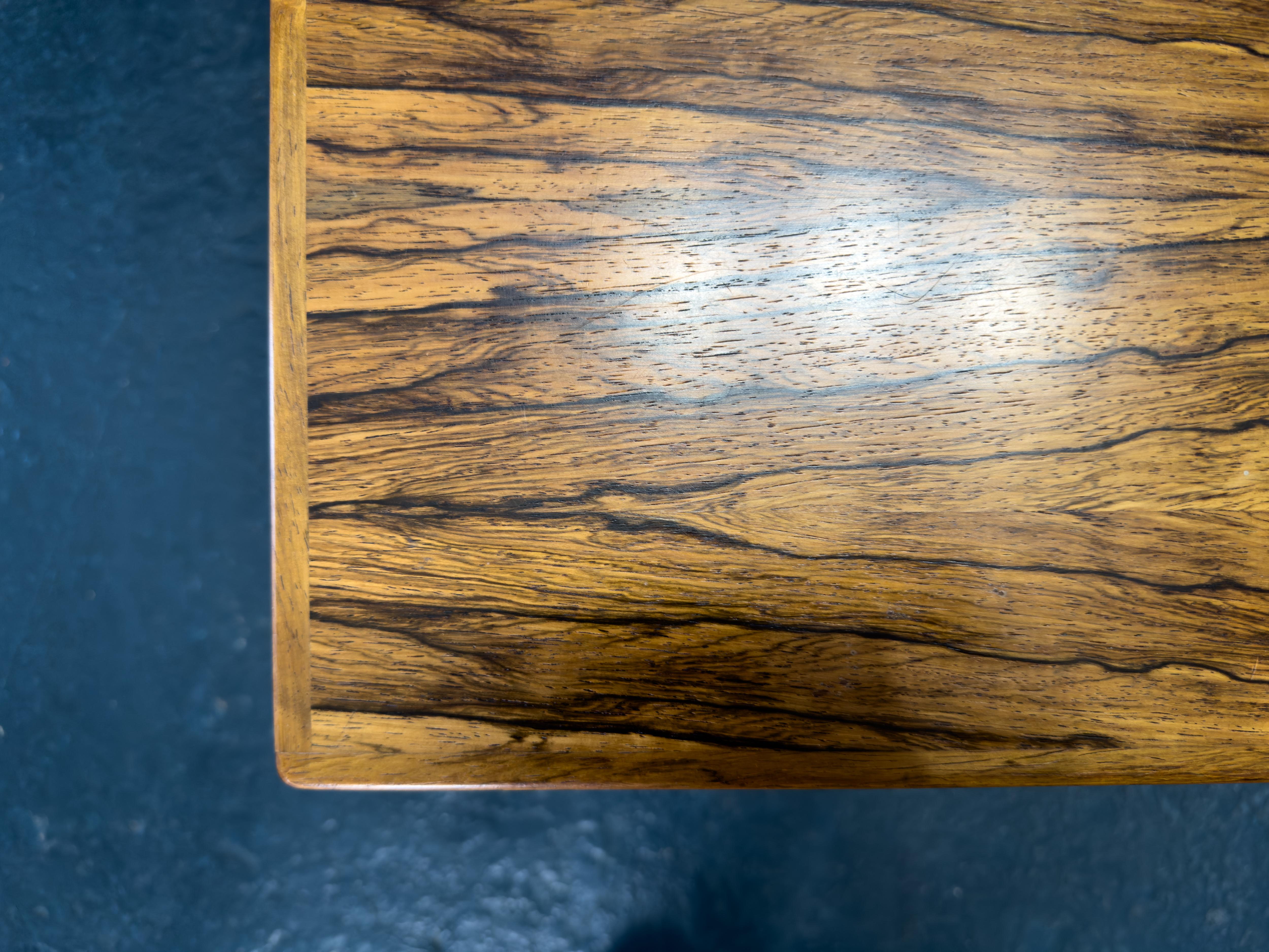 Milieu du XXe siècle Grande table basse en vente