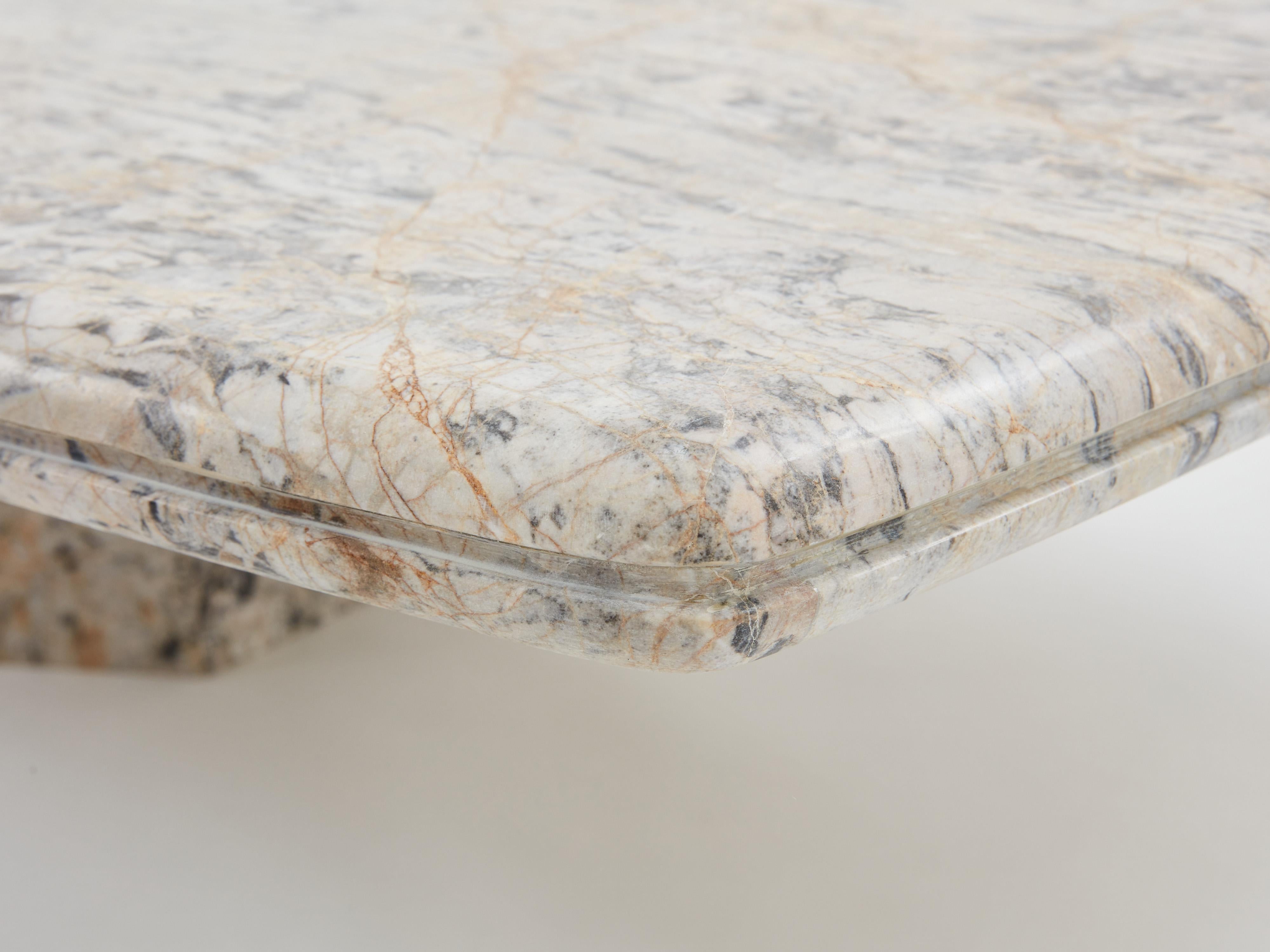 Large coffee table Greige Sicilian marble 1970s  For Sale 9