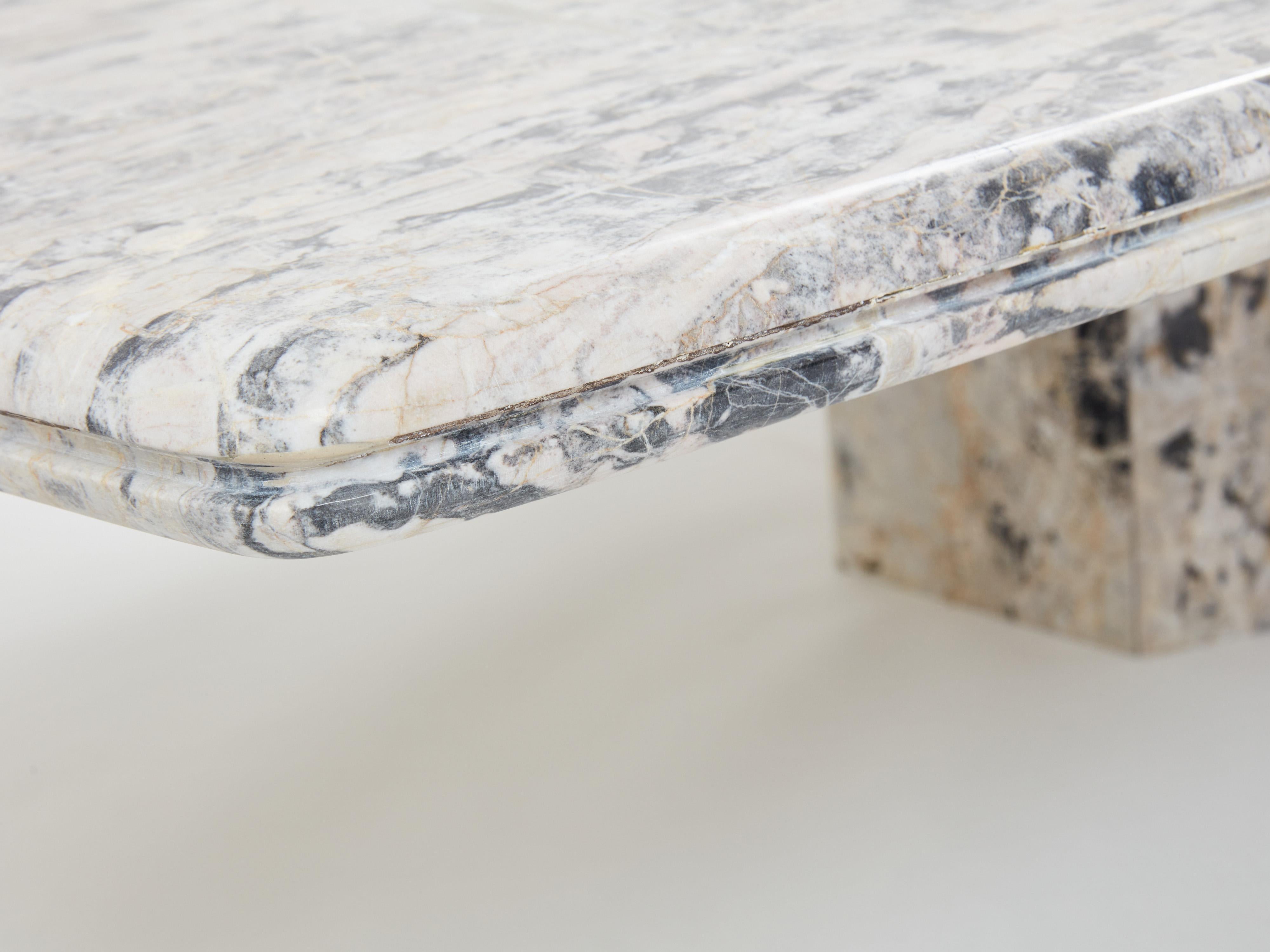Grande table basse en marbre sicilien gris des années 1970  en vente 2