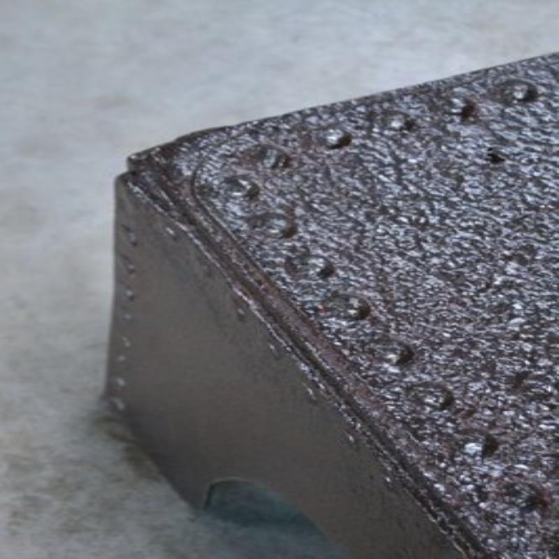 Large Coffee Table in Riveted Metal, France, 1920 For Sale 4