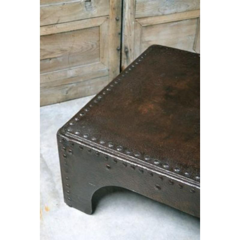 Large Coffee Table in Riveted Metal, France, 1920

Vintage Design

Additional information:
Materials: Metal
Color: Brown
Design Period: 1920 to 1949
Production Period: 1920 to 1929
Country of Manufacture: France
Style: Industrial
Product Code: