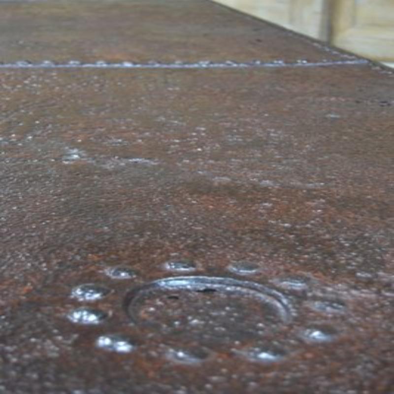 Large Coffee Table in Riveted Metal, France, 1920 For Sale 3