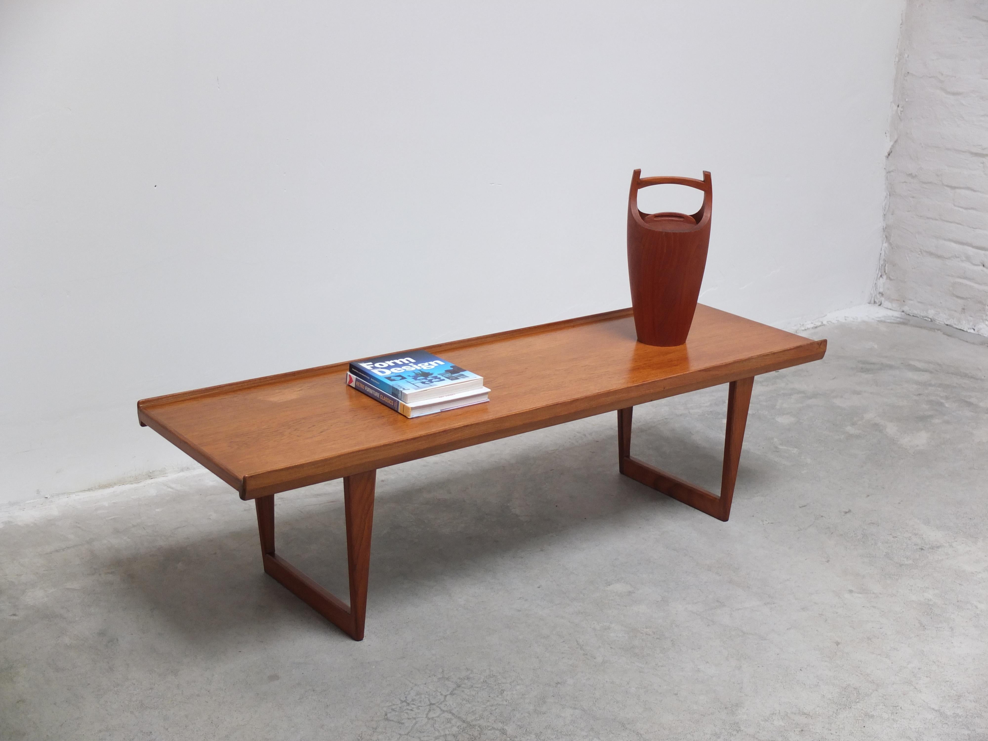 Large Coffee Table in Teak by Peter Løvig Nielsen, 1960s For Sale 5