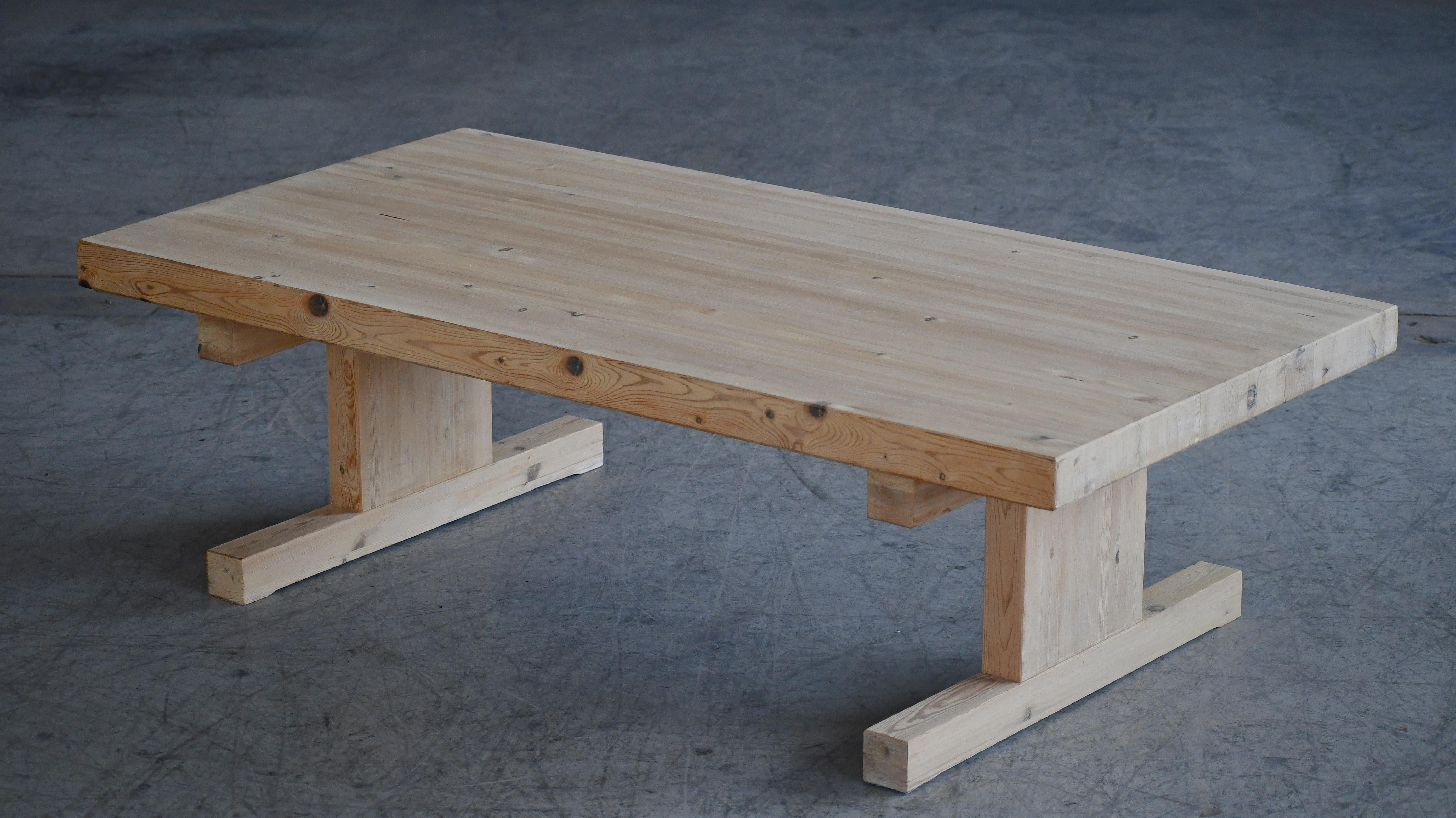 A great brutalist coffee table made from Pomeranian pine with a nice patina. but overall very clean condition. Perfect for the modern interior. A warm color and patina that pair well with the minimalist Scandinavian lifestyle. Very much in the style