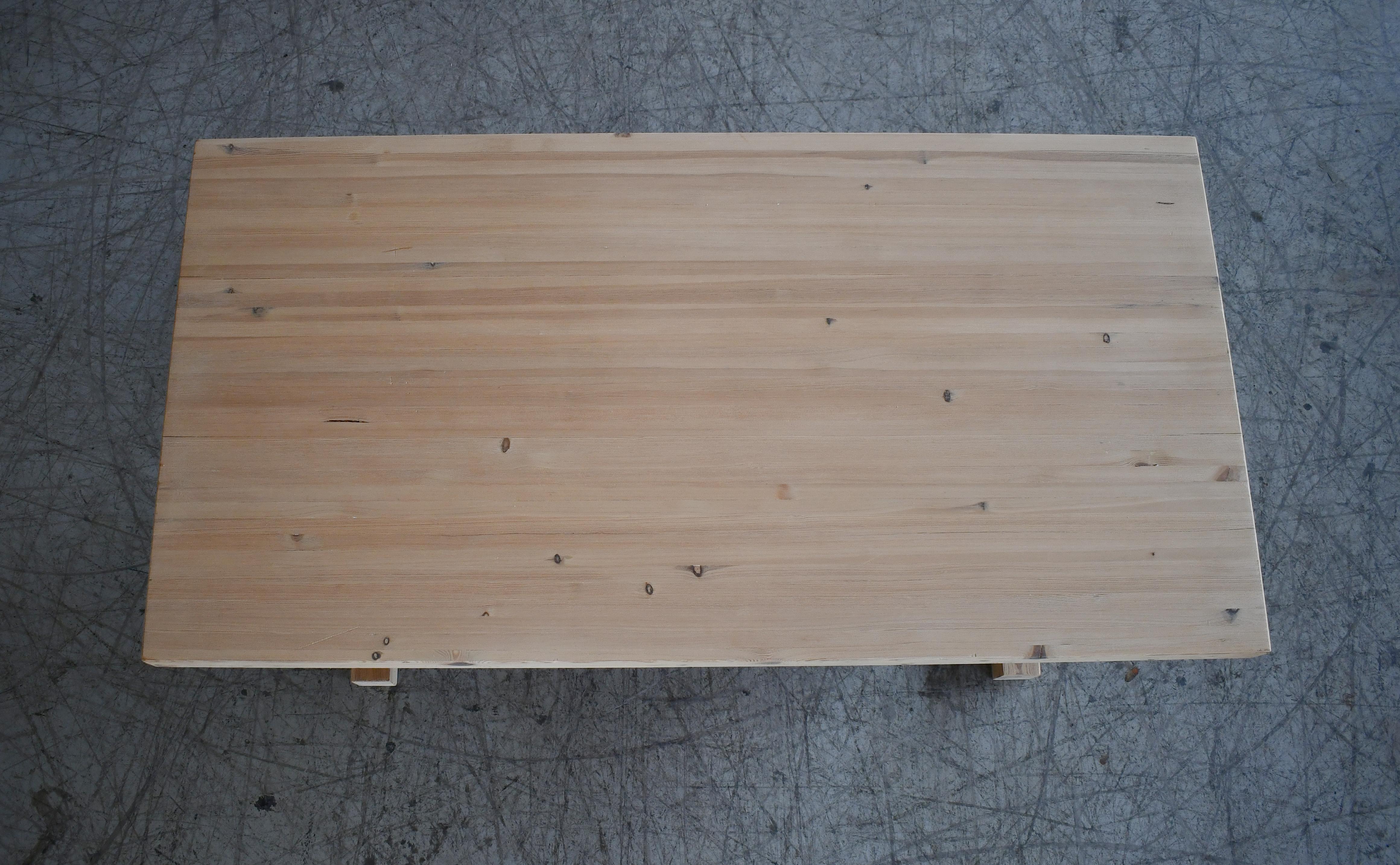 Large Coffee Table Solid Pine In the style of Jens Lyngsoe, Denmark In Good Condition In Bridgeport, CT
