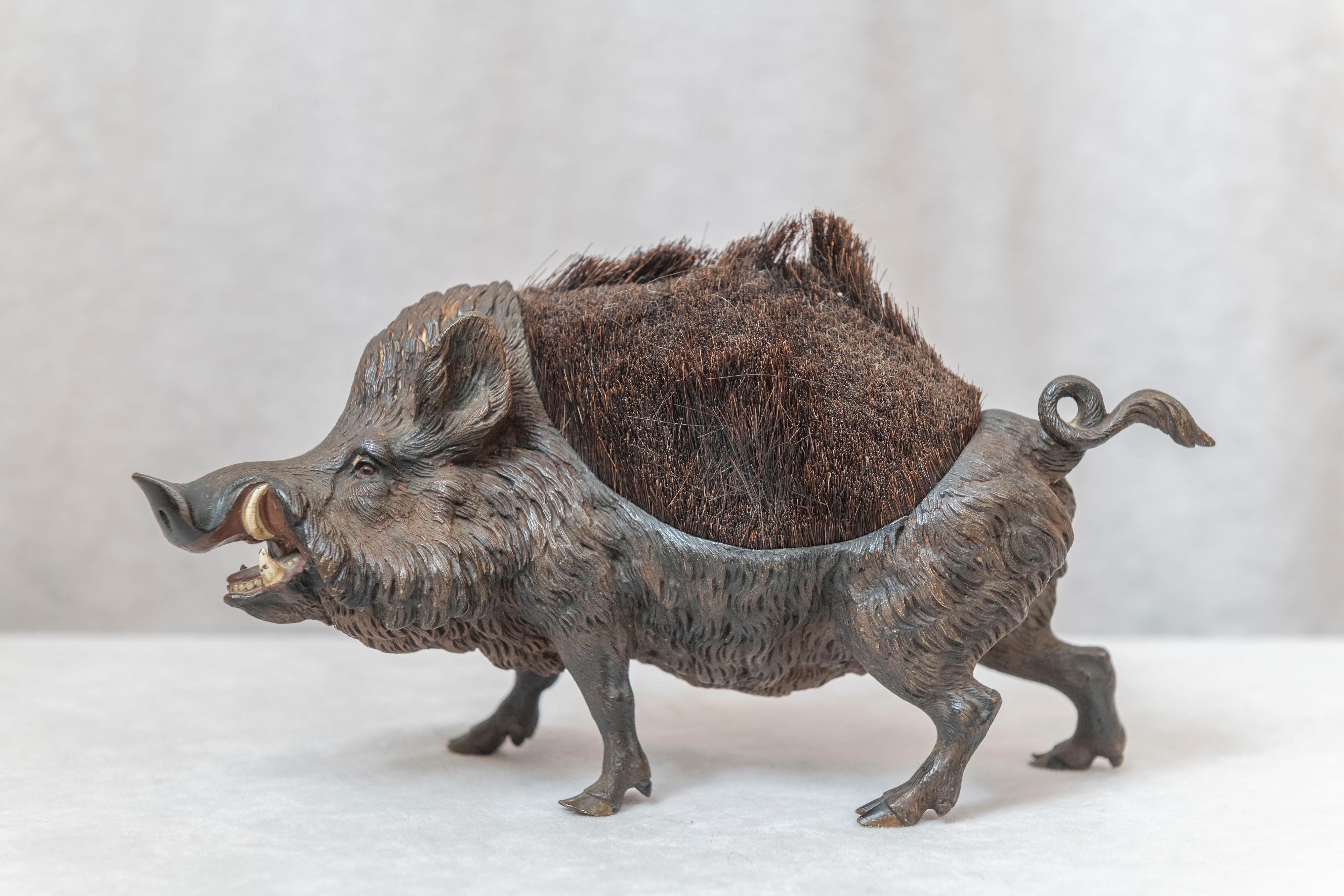We do carry many Vienna bronzes, and we deeply appreciate their whimsy and quality. This one is a beauty. It is extra large for a Vienna bronze and pays extreme attention to detail, right down to his mouth. The top of the bronze was used for a pen
