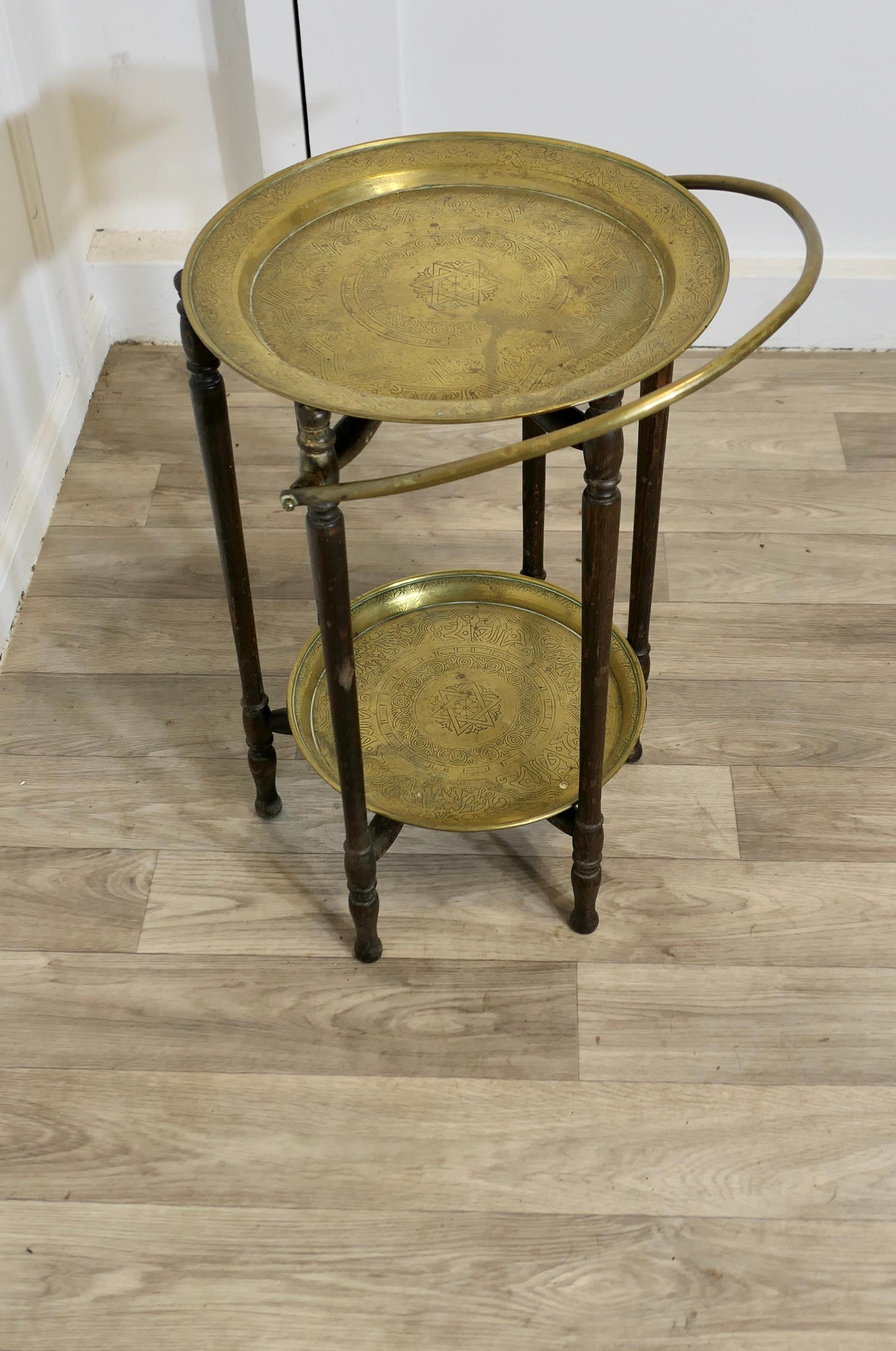 Laiton Grand Stand en laiton rabattable pour gâteaux, serveur muet en vente