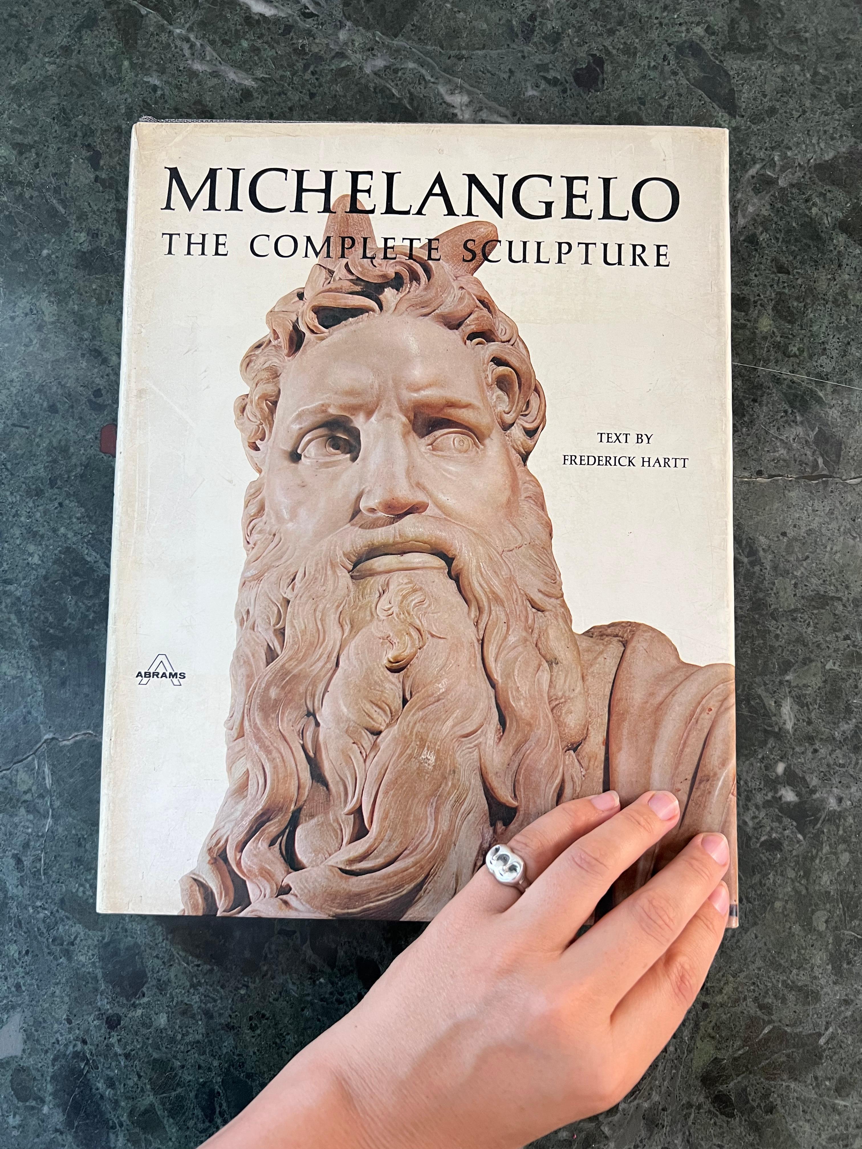 An absolutely sublime collectible coffee table book: « Michelangelo: The Complete Sculpture. » Printed and bound in Japan by Abrams, 1982. With text by Frederick Hartt (though the book hails from Japan, the text is indeed in English). For the true