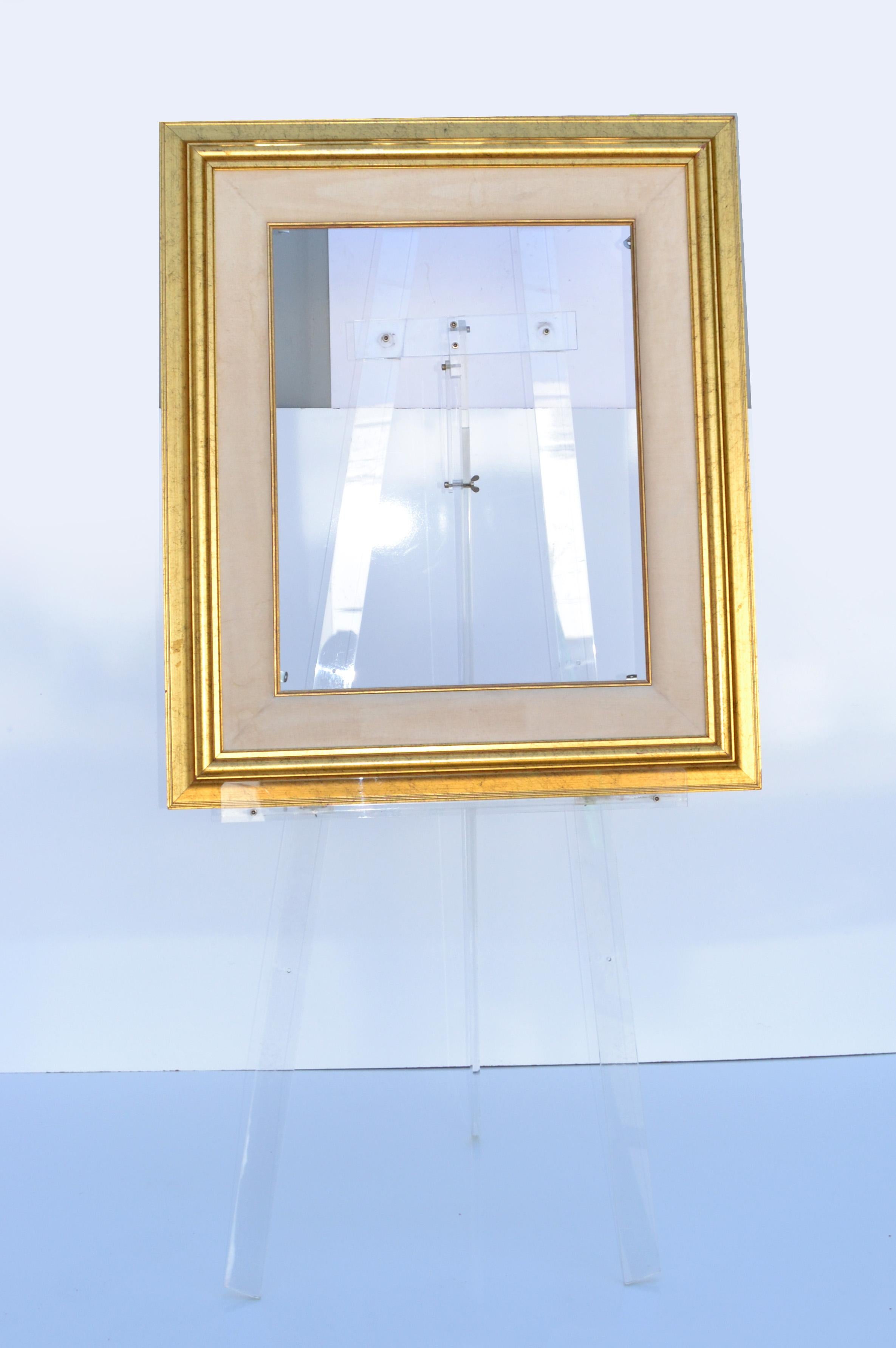 lucite easel