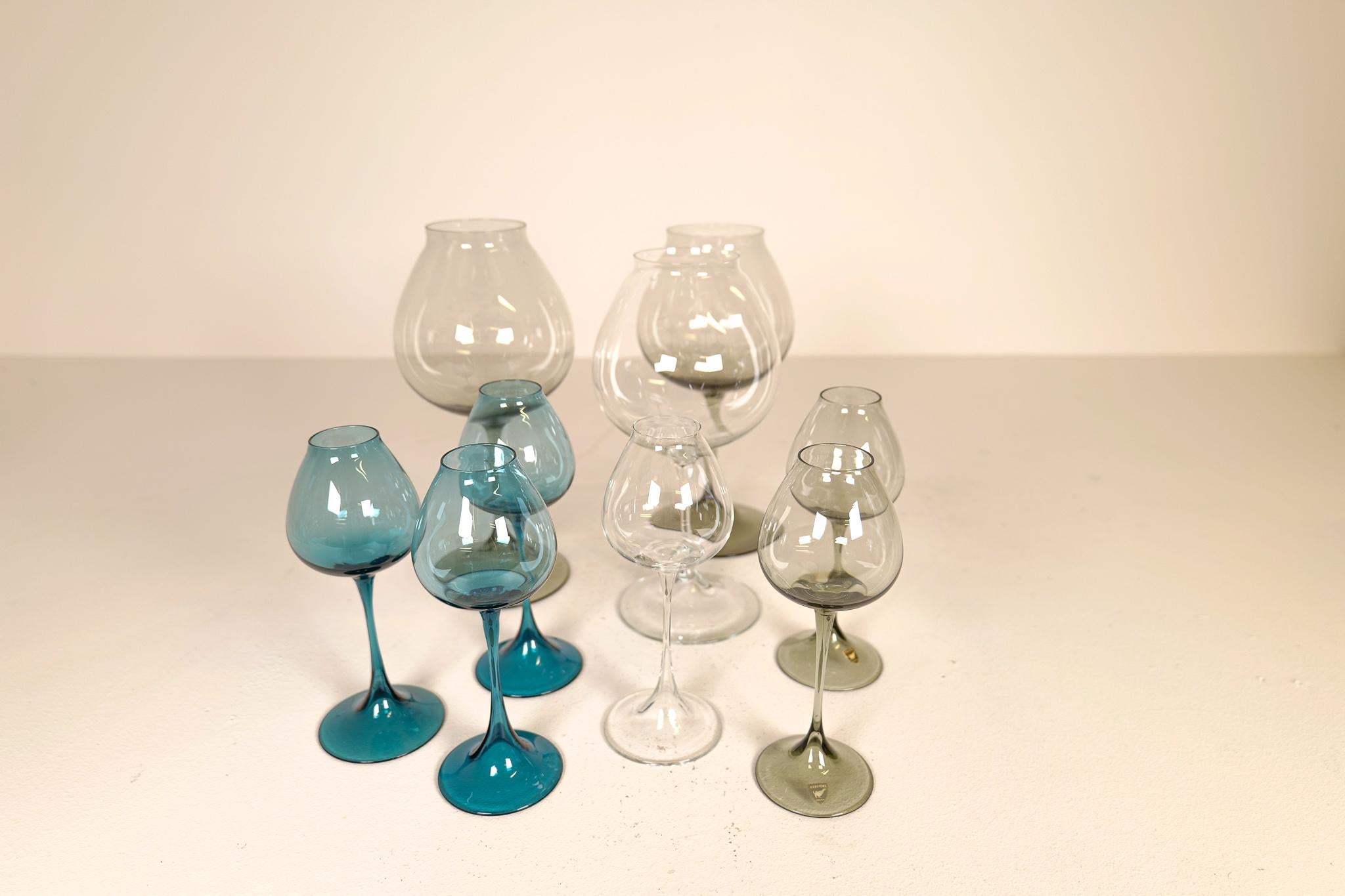 Art Glass Large collection Midcentury Orrefors Tulip Glasses Nils Landberg Sweden 1950s For Sale