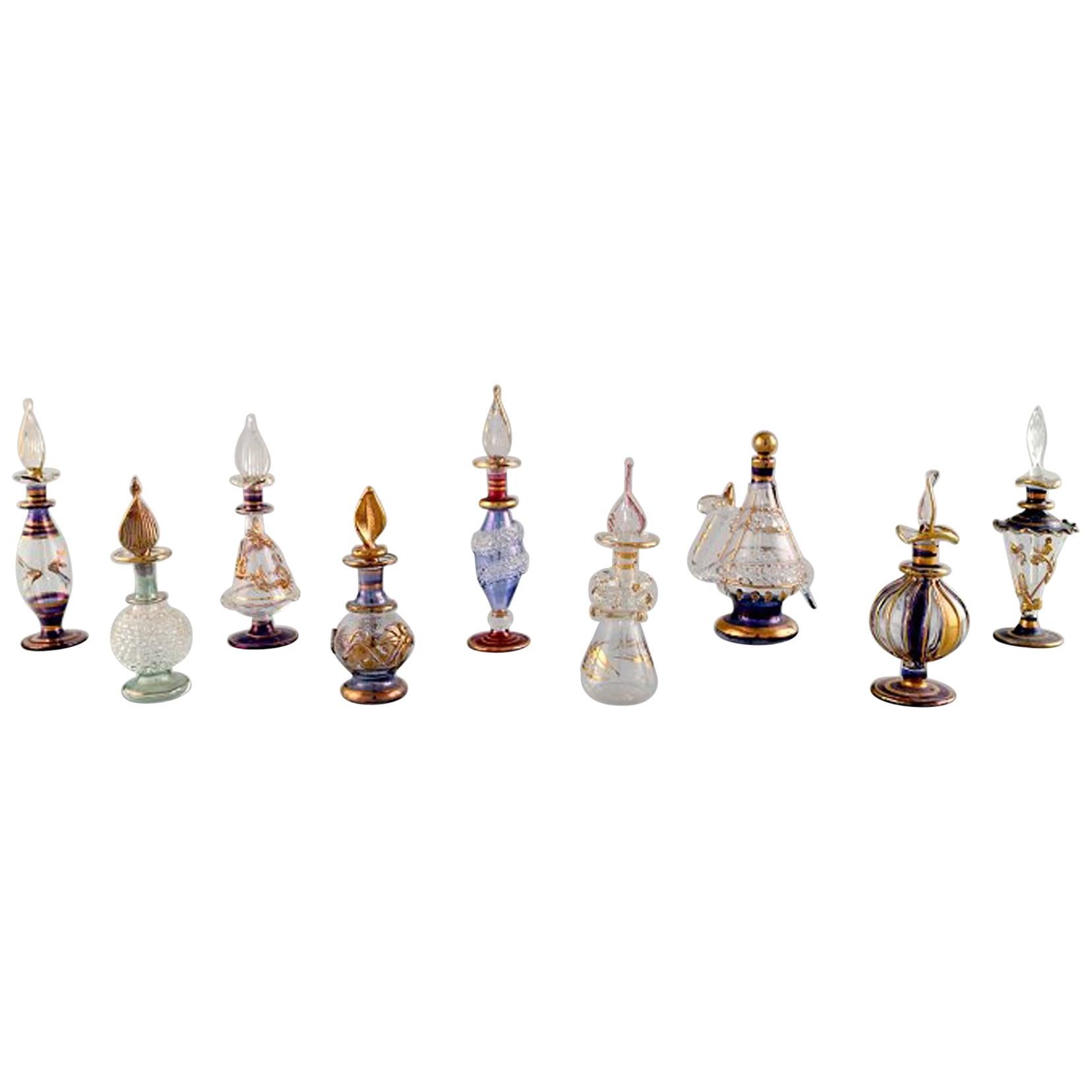 Grande collection de flacons italiens en verre d'art soufflé à la bouche, années 1930-1940