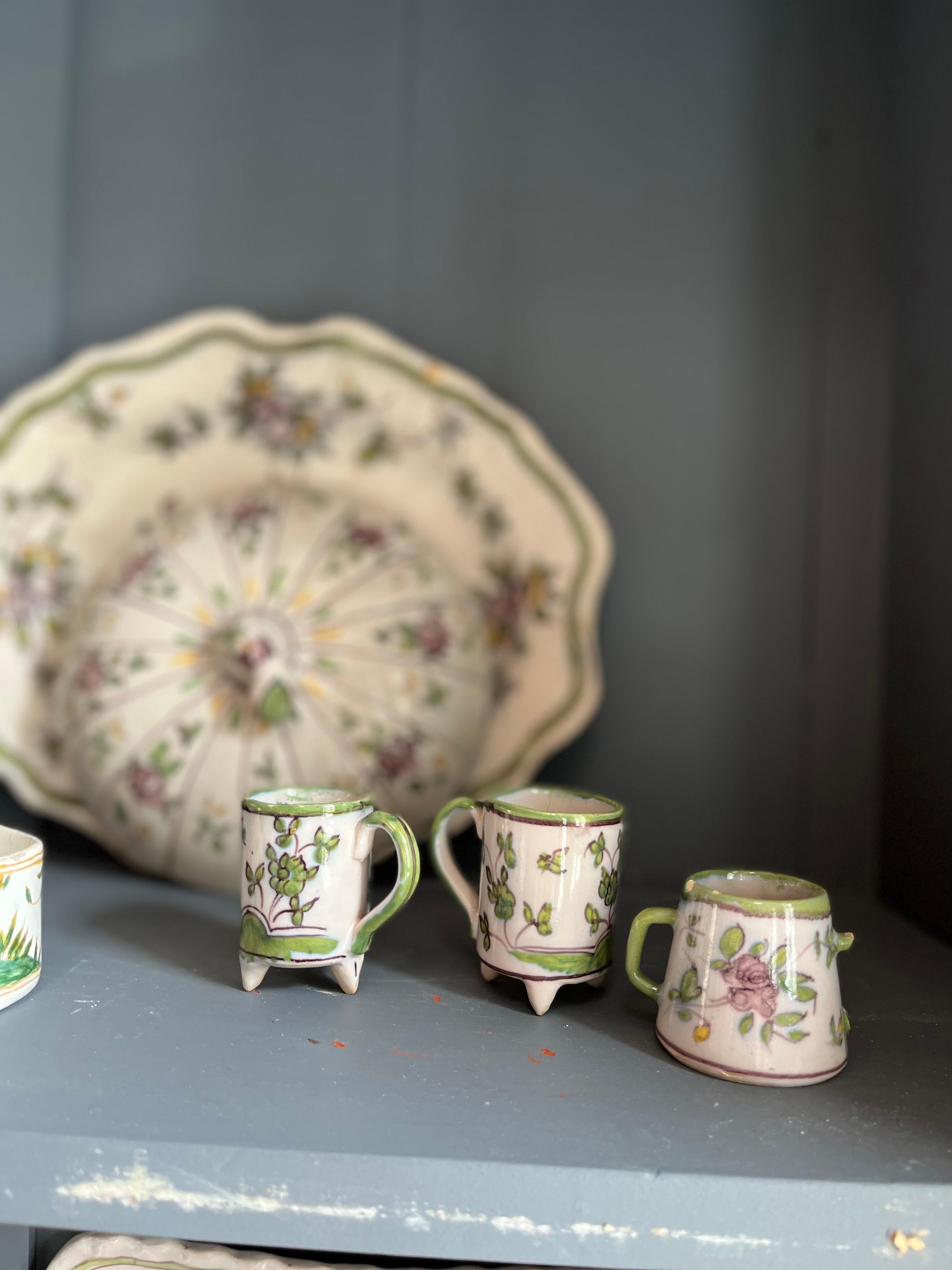 Large Collection of Moustiers Faience In Good Condition In Doylestown, PA