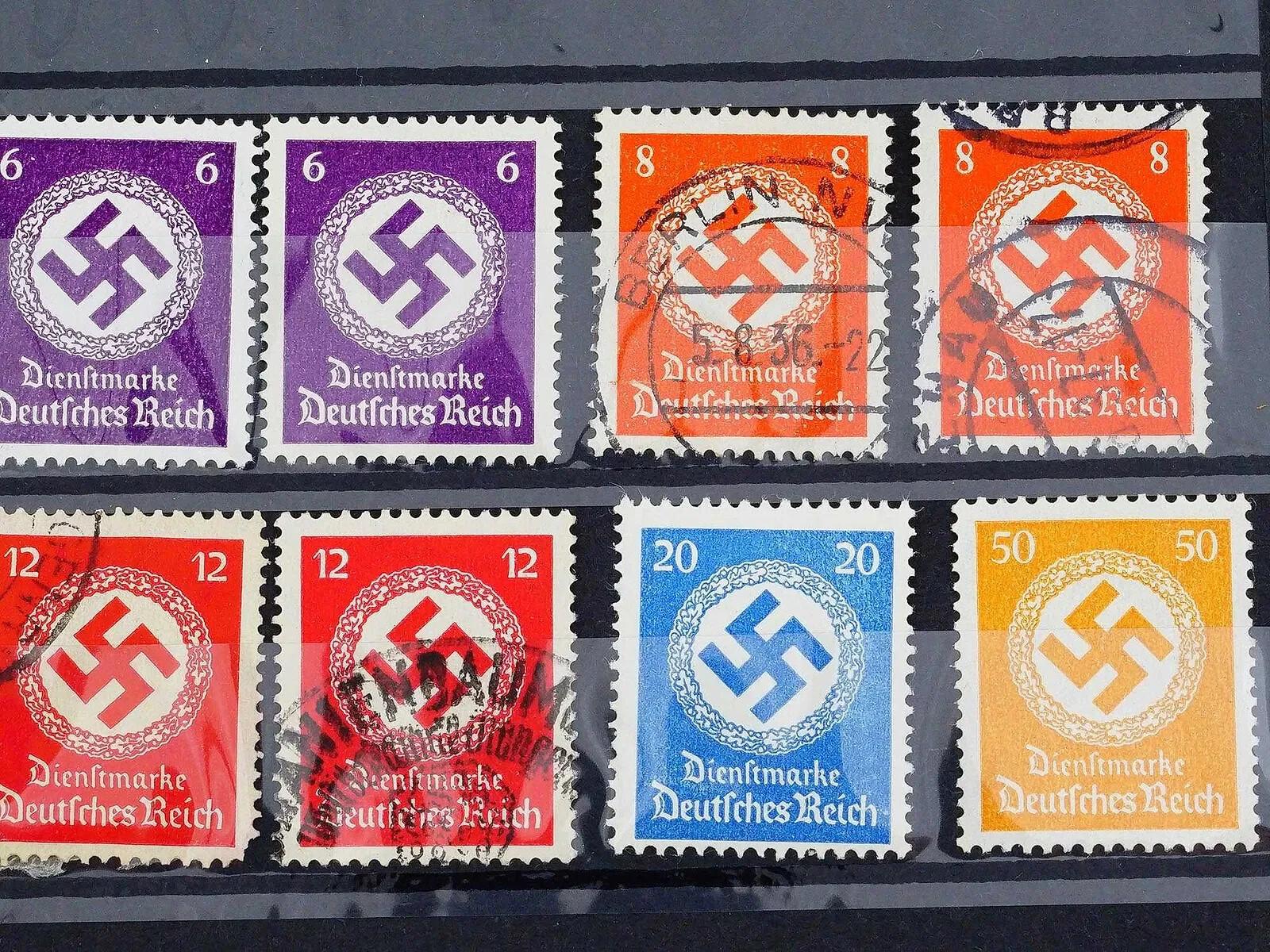 Carta Grande collezione di francobolli tedeschi della seconda guerra mondiale in vendita