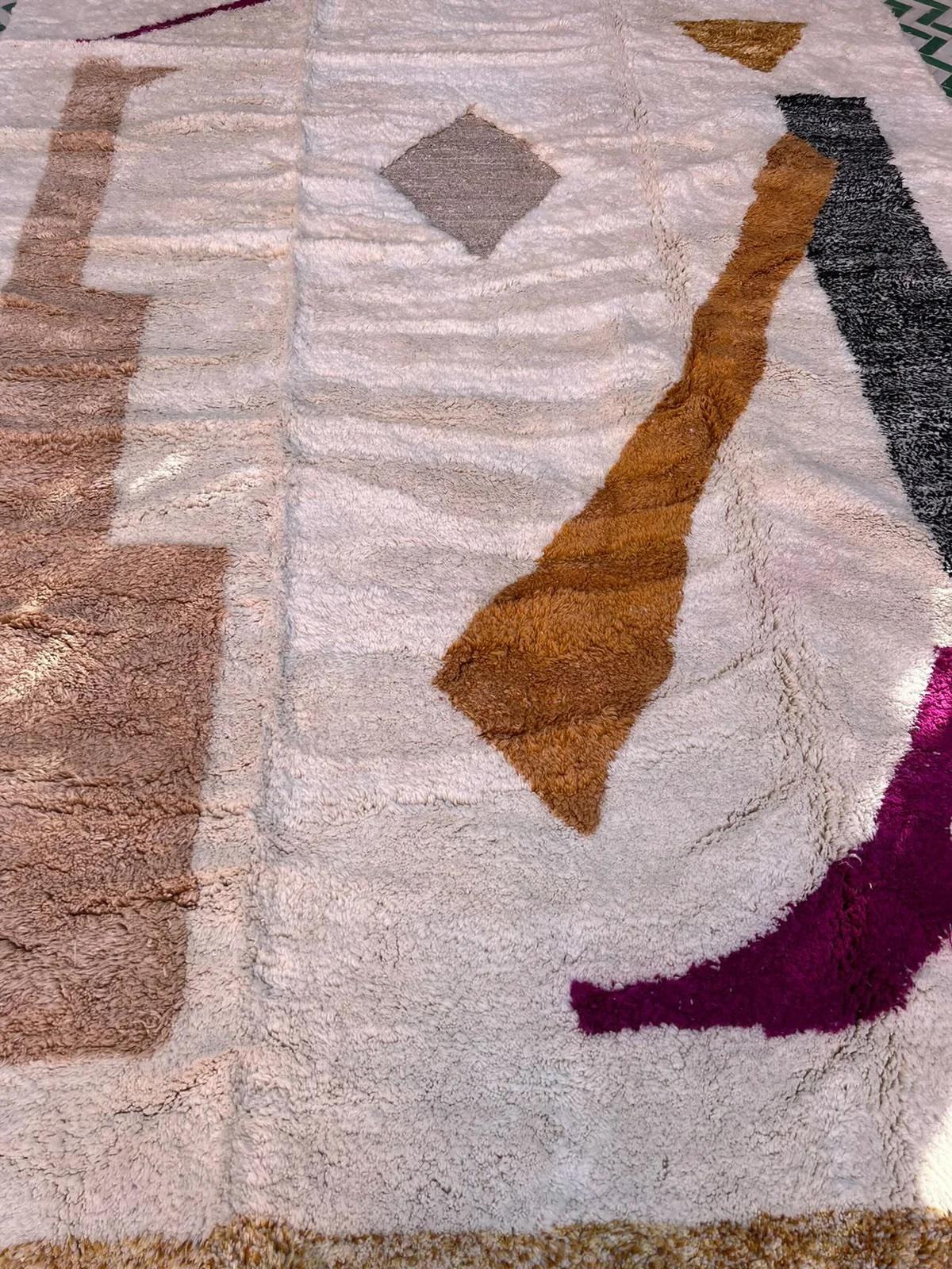Large Colorful Modern Moroccan Wool Beni M'Rirt Handwoven Rug w/ Abstract Shapes In New Condition For Sale In Los Angeles, CA