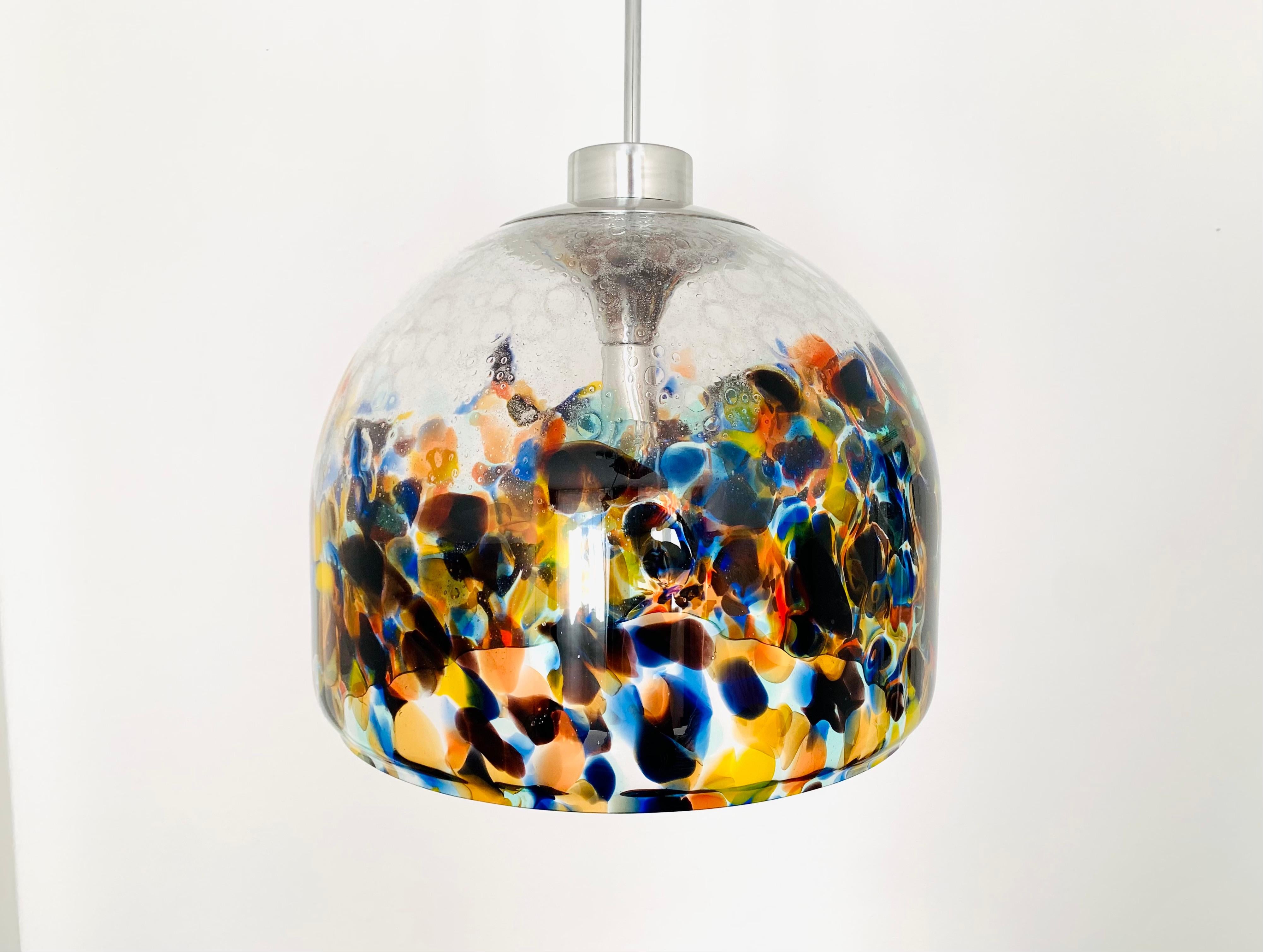 Grande lampada a sospensione in vetro di Murano colorato In condizioni buone in vendita a München, DE