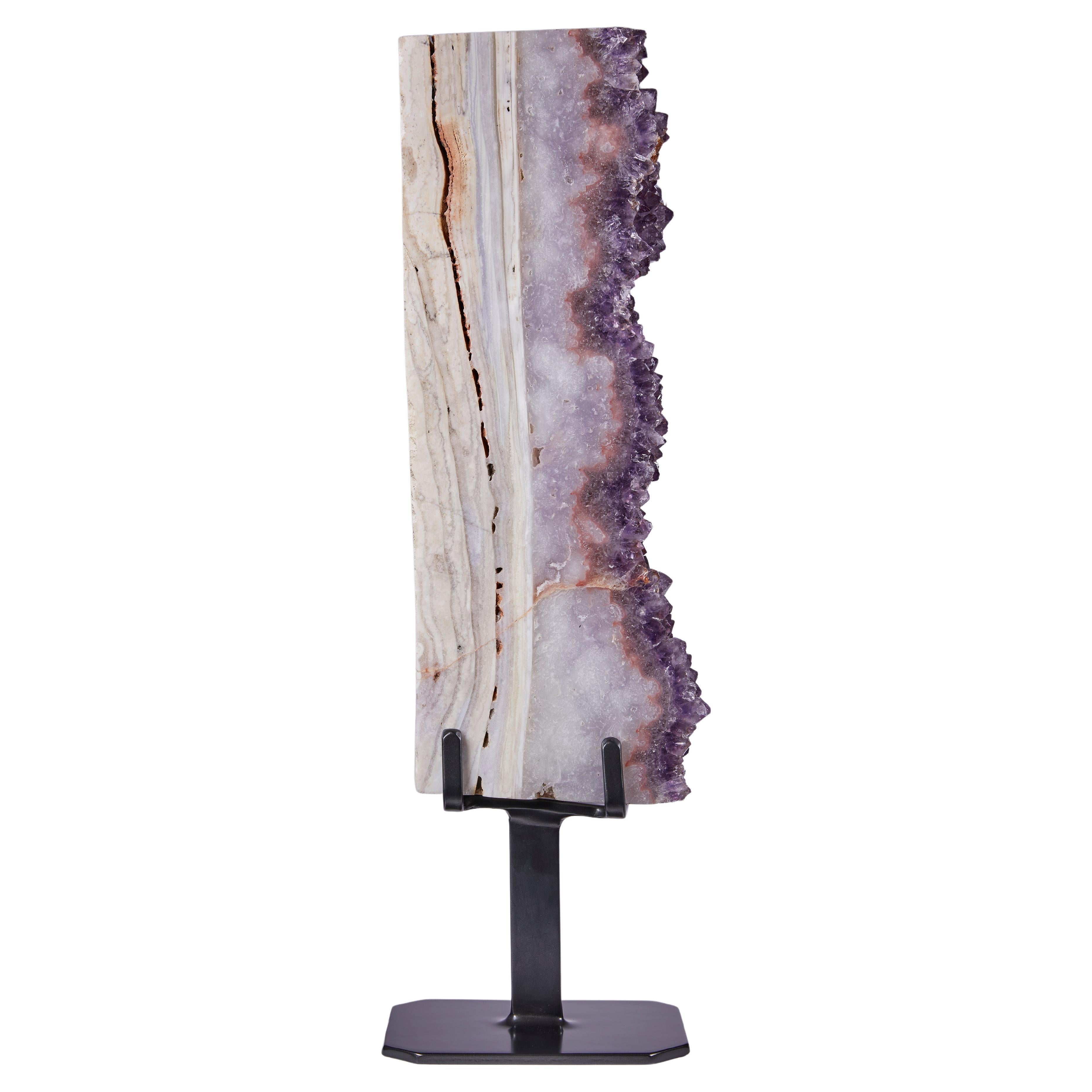 Large columnar agate and amethyst formation For Sale