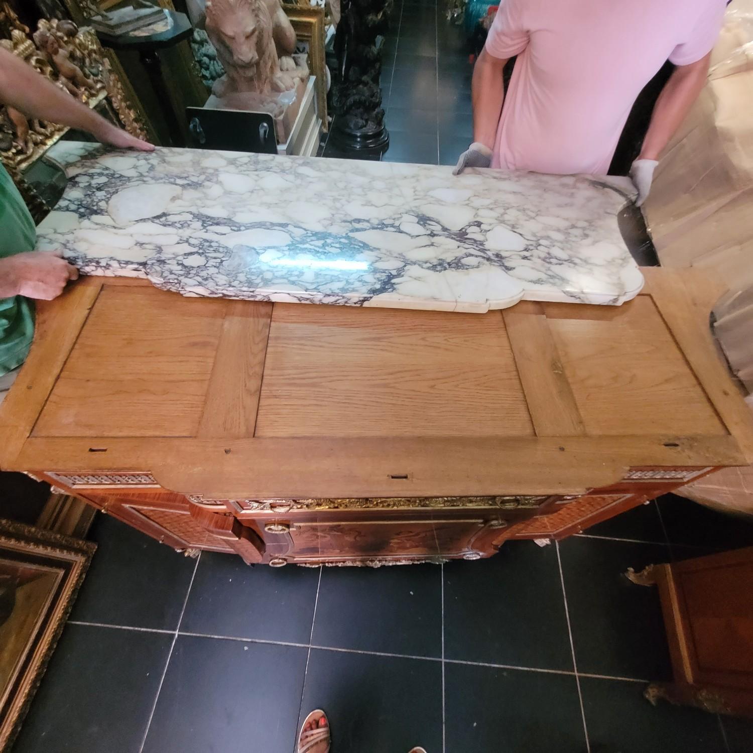 Large Commode In Marquetry And Bronze, Napoleon III, Early 20th Century For Sale 12