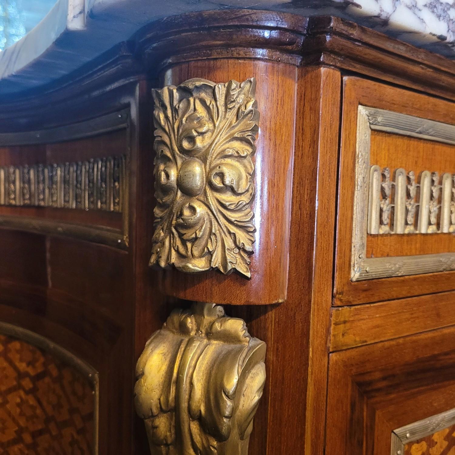 Wood Large Commode In Marquetry And Bronze, Napoleon III, Early 20th Century For Sale