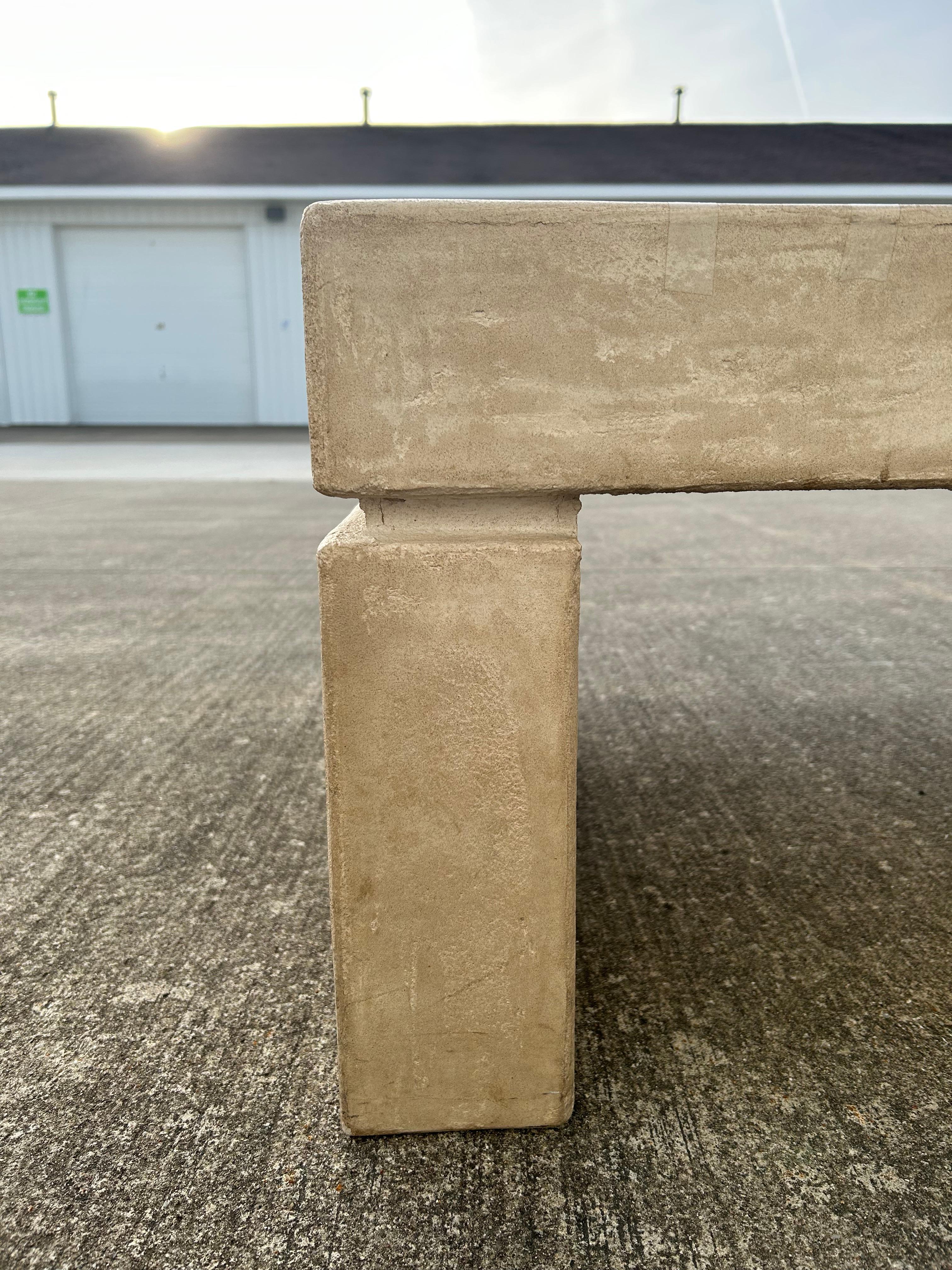 Vintage PostModern Beton Finish Komposit Gips Couchtisch im Angebot 4