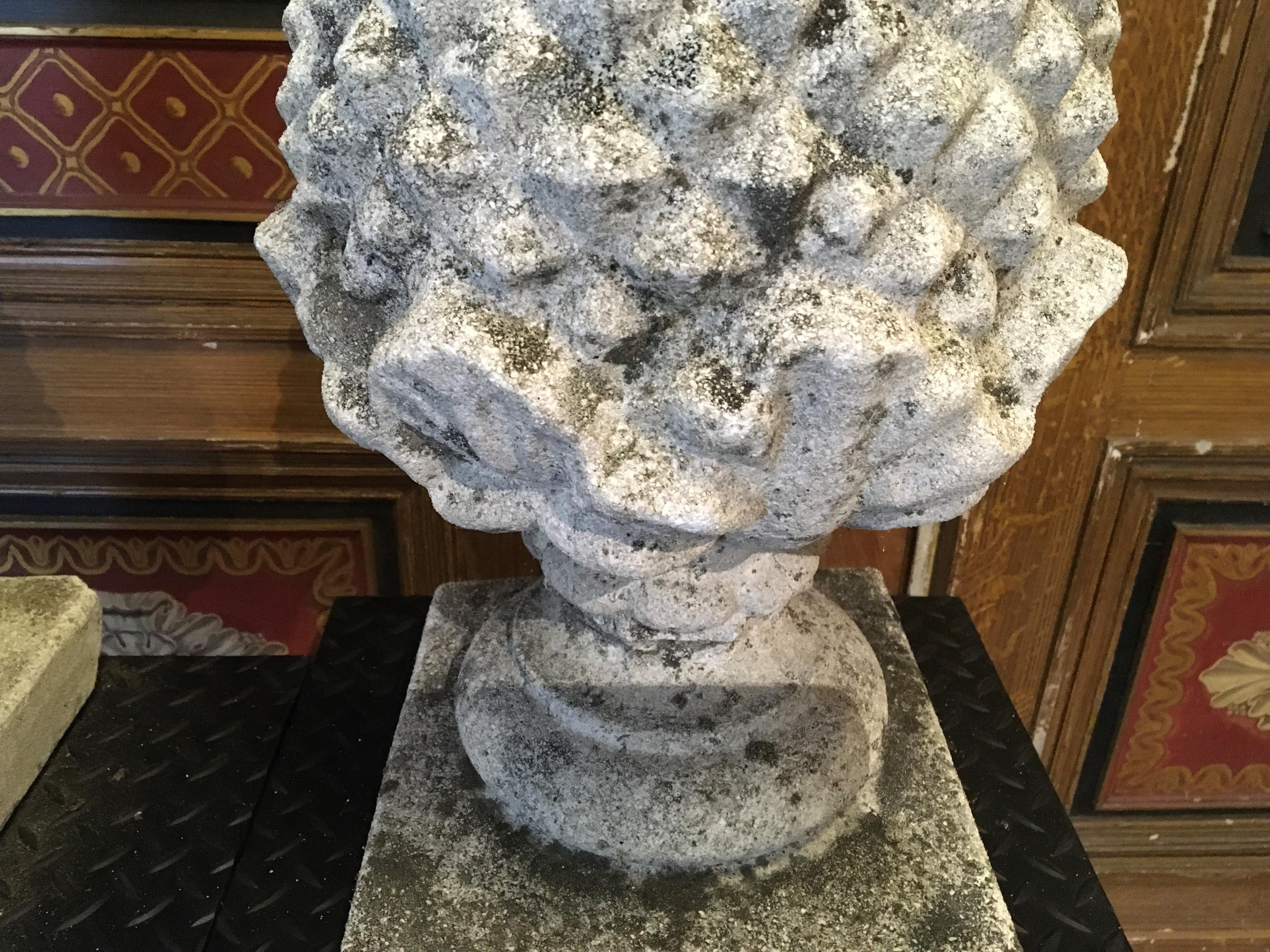 Large Concrete Pinecone Gate Pillar Finials, Pair of, In Good Condition In Retie, BE