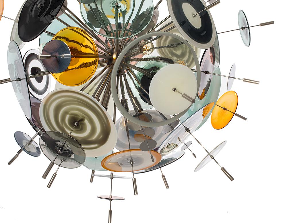 Americano Grande lampadario a coriandoli: Aqua, Topazio, Ardesia, Vetro arancione di AVRAM RUSU STUDIO in vendita