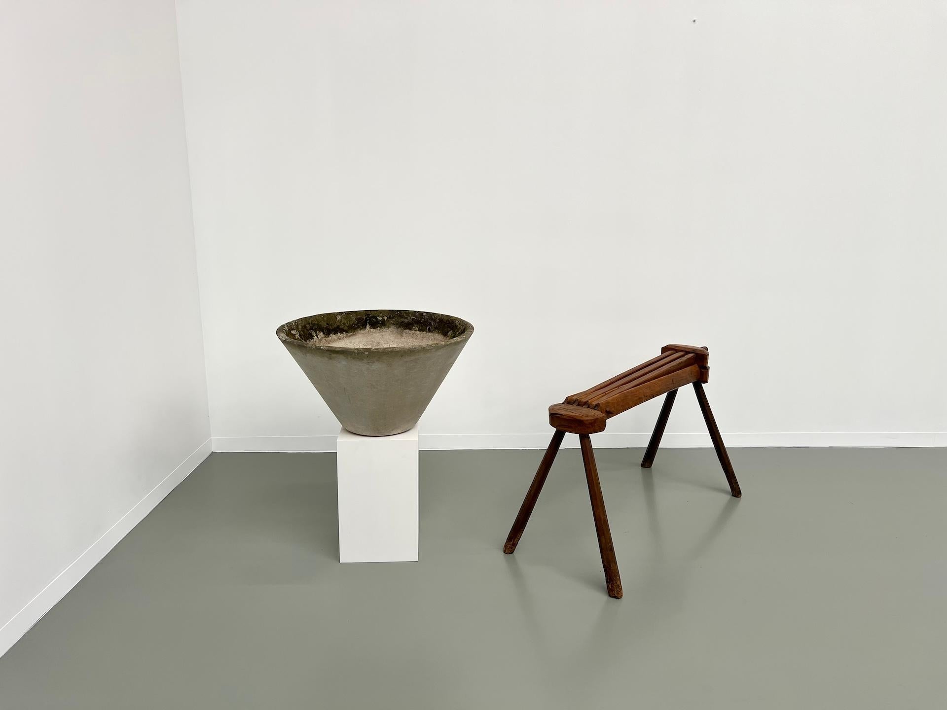 Grande jardinière conique Willy Guhl, France, années 1950 en vente 6