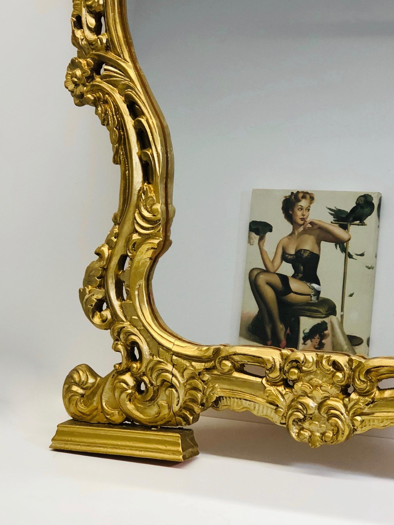 Italian Large Console Mirror Hollywood Regency Style Gilded Wood Vintage, Italy, 1970s For Sale