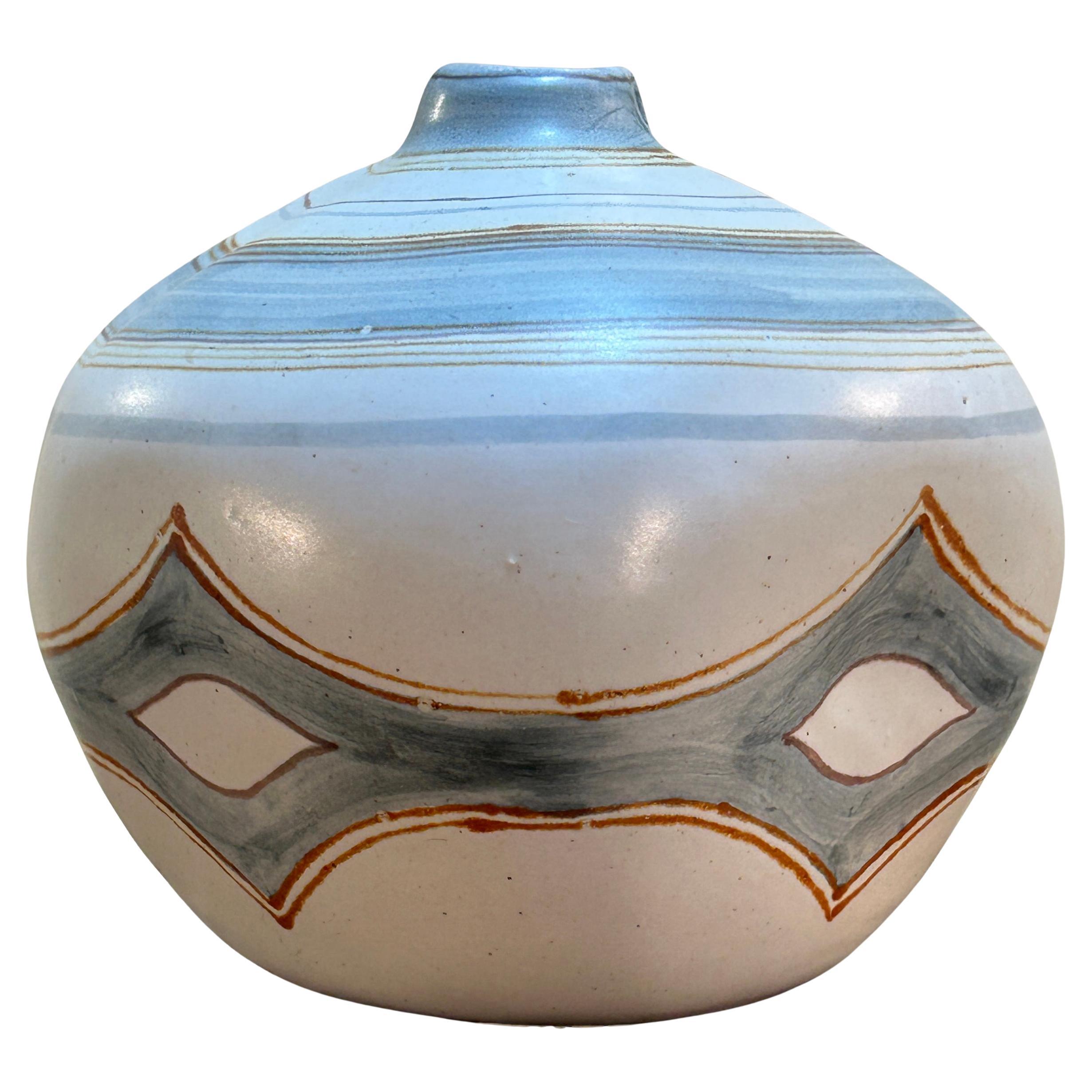 Large Constructivist vase by Californian Fong Chow For Sale