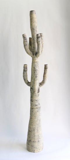 Grande sculpture contemporaine de cactus en céramique noire et blanche:: Grand Cactus N & B