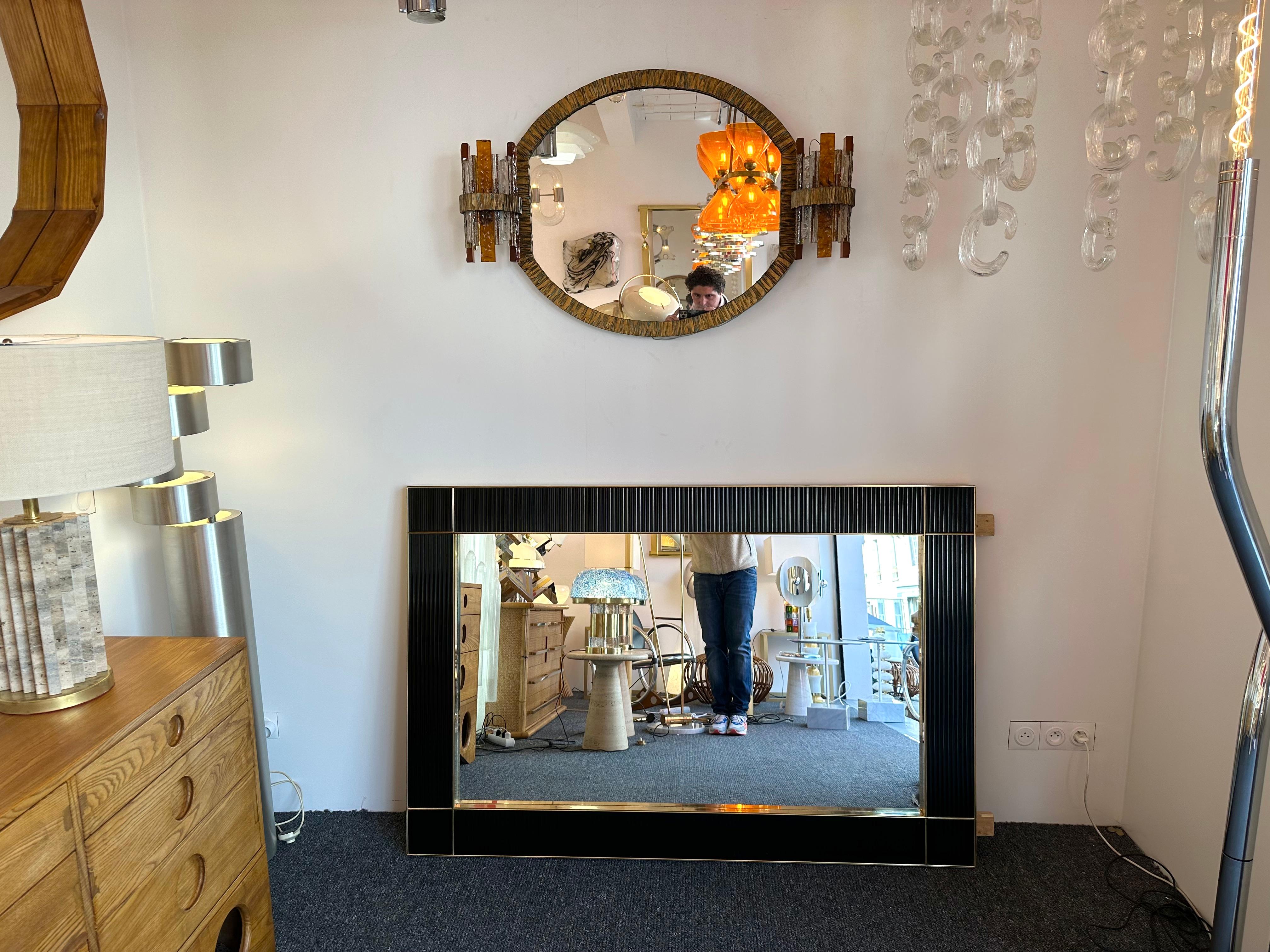 Grand verre de Murano contemporain en laiton et cannelure noire  Miroir, Italie en vente 5
