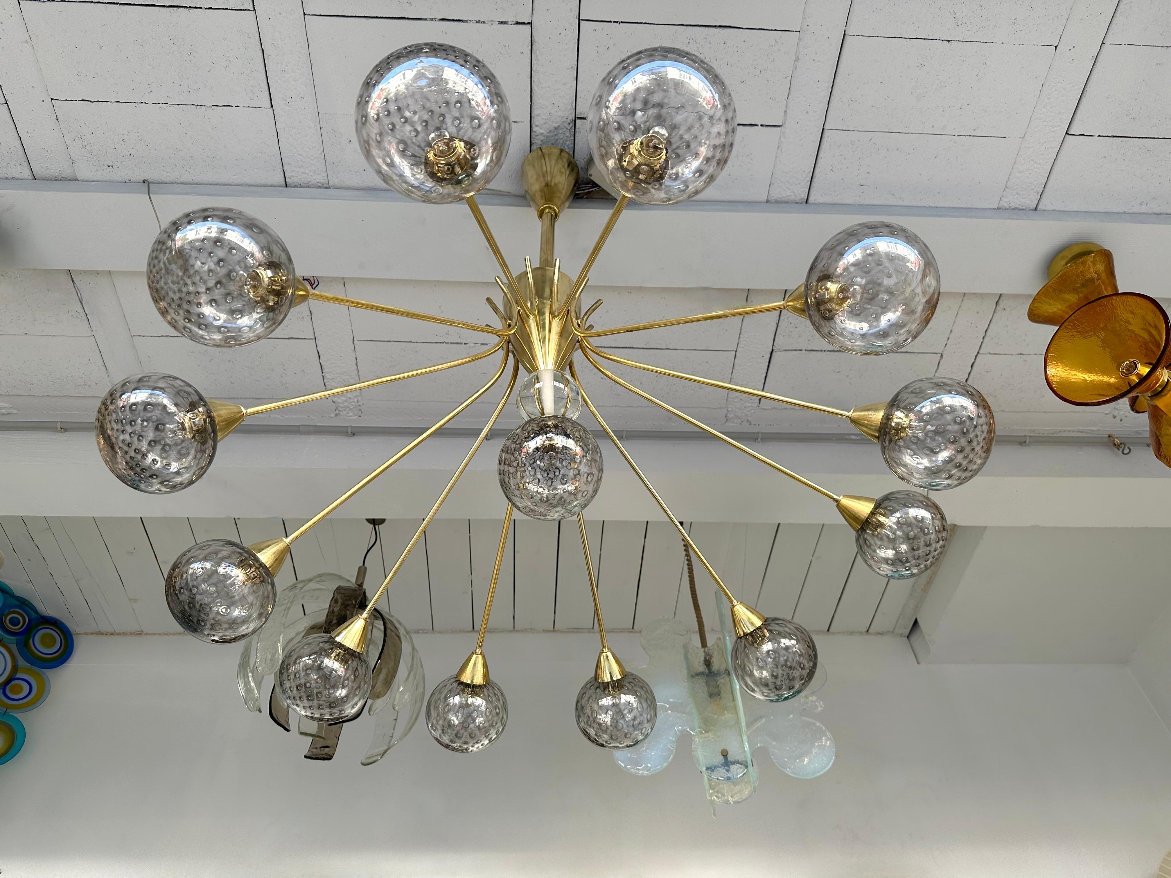 Large Contemporary Brass Chandelier Grey Bubble Murano Glass Ball, Italy 7