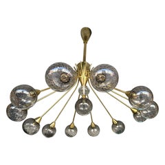 Grande lampadario contemporaneo in ottone grigio con bolle di vetro di Murano, Italia