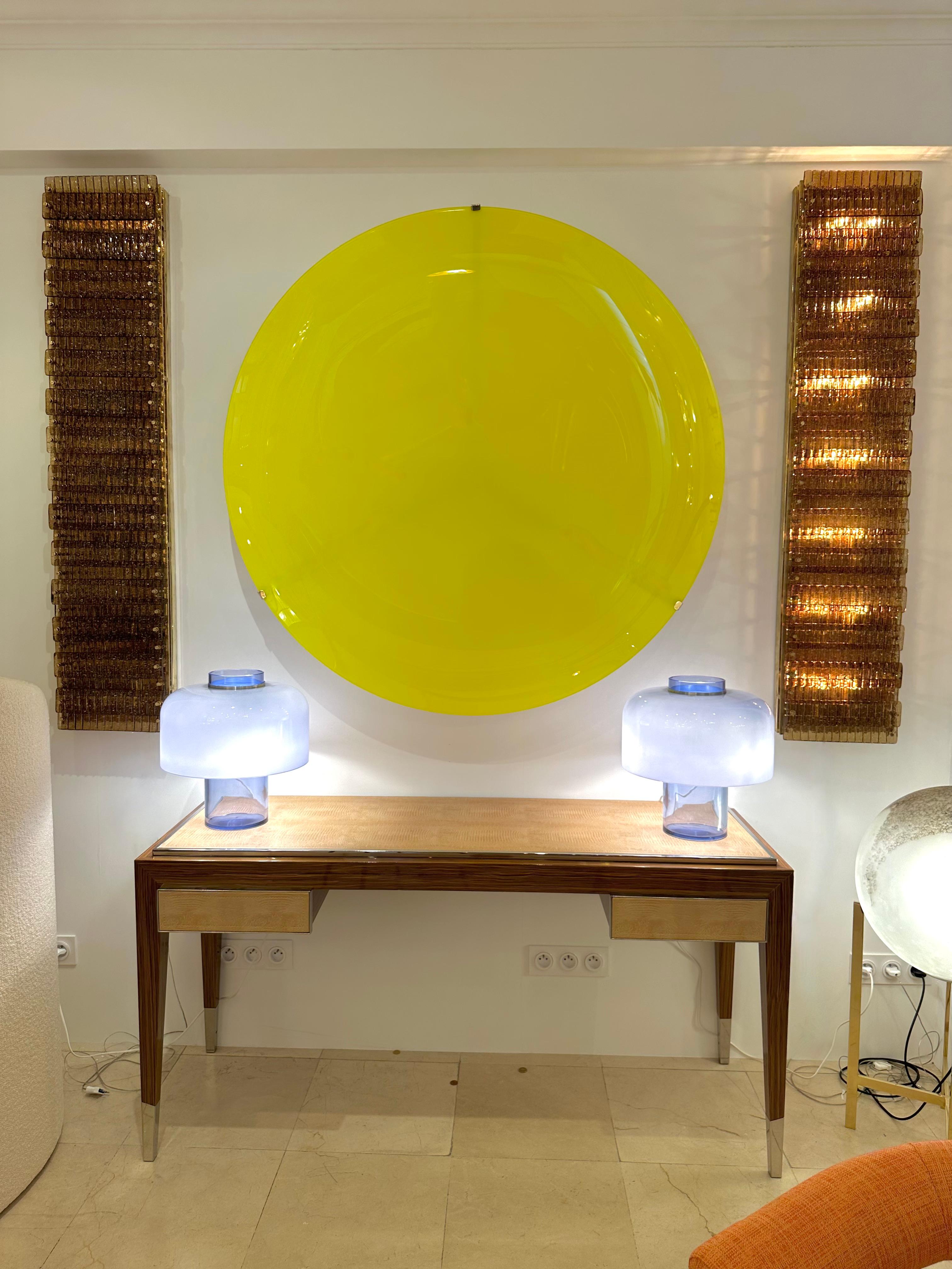 Grand miroir contemporain jaune concave courbé, Italie en vente 2