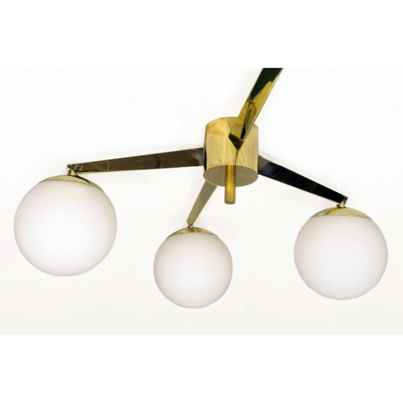 Large Contemporary Italian Chandelier Brass and Glass, 12 Arms For Sale 6