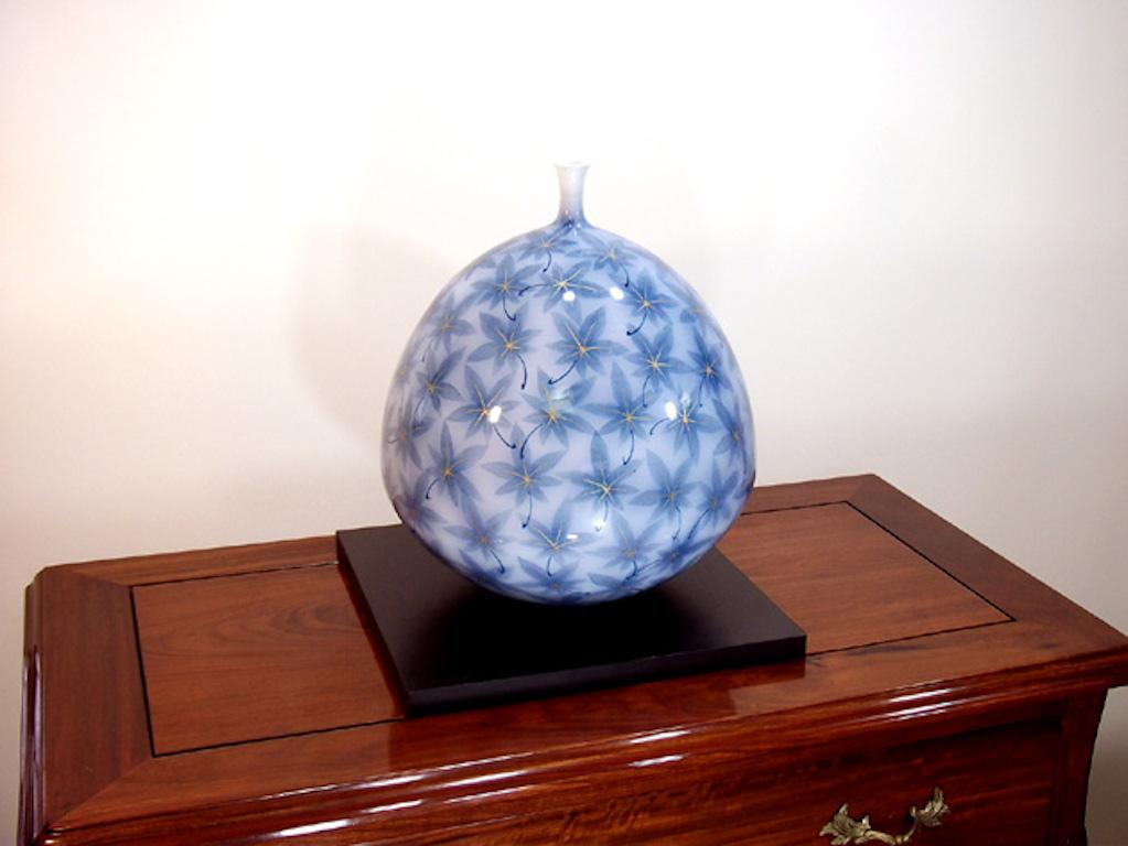 Hand-Painted Large Contemporary Japanese Blue Decorative Porcelain Vase by Master Artist For Sale