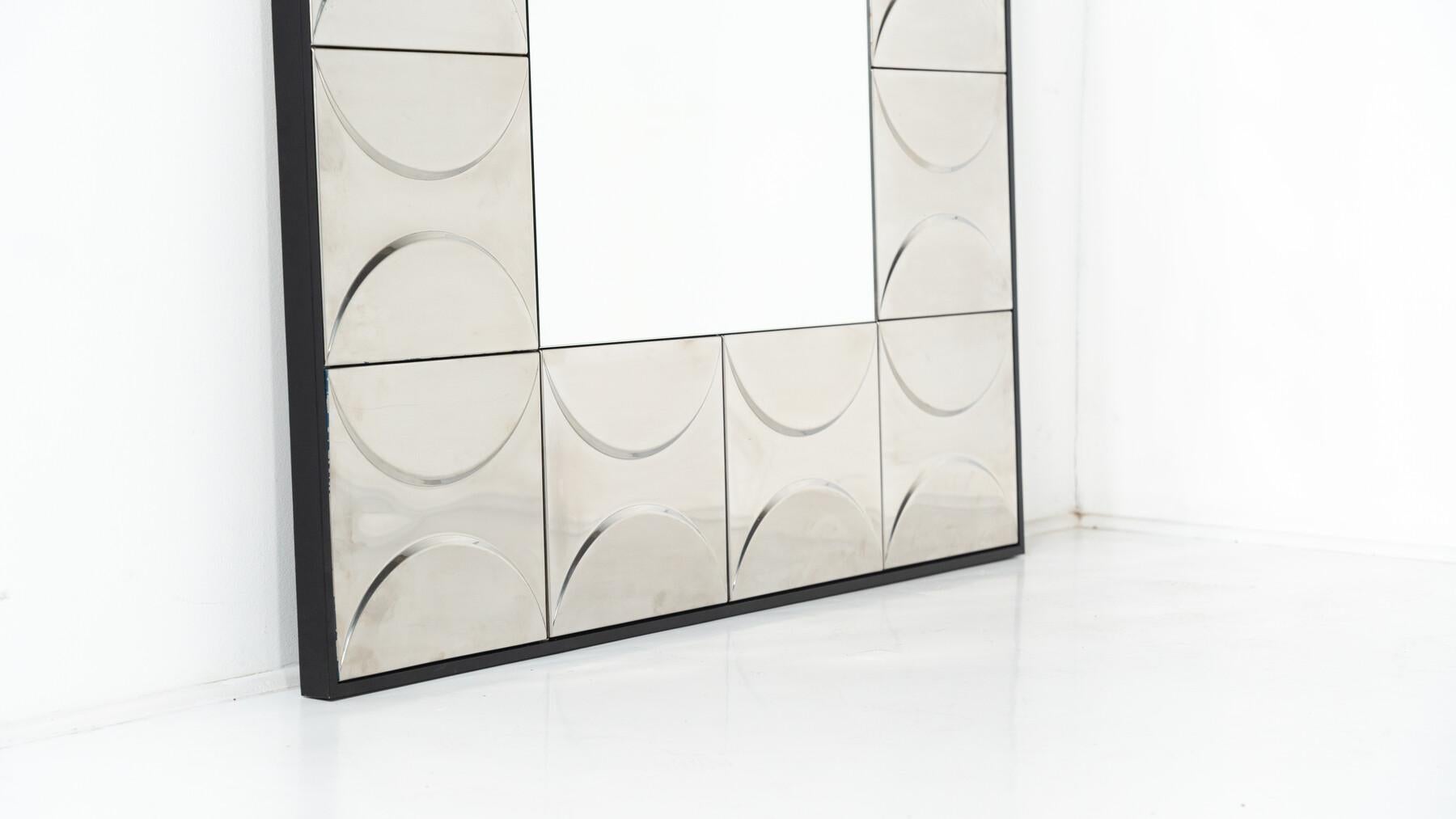 Grande specchio contemporaneo, alluminio in vendita 5