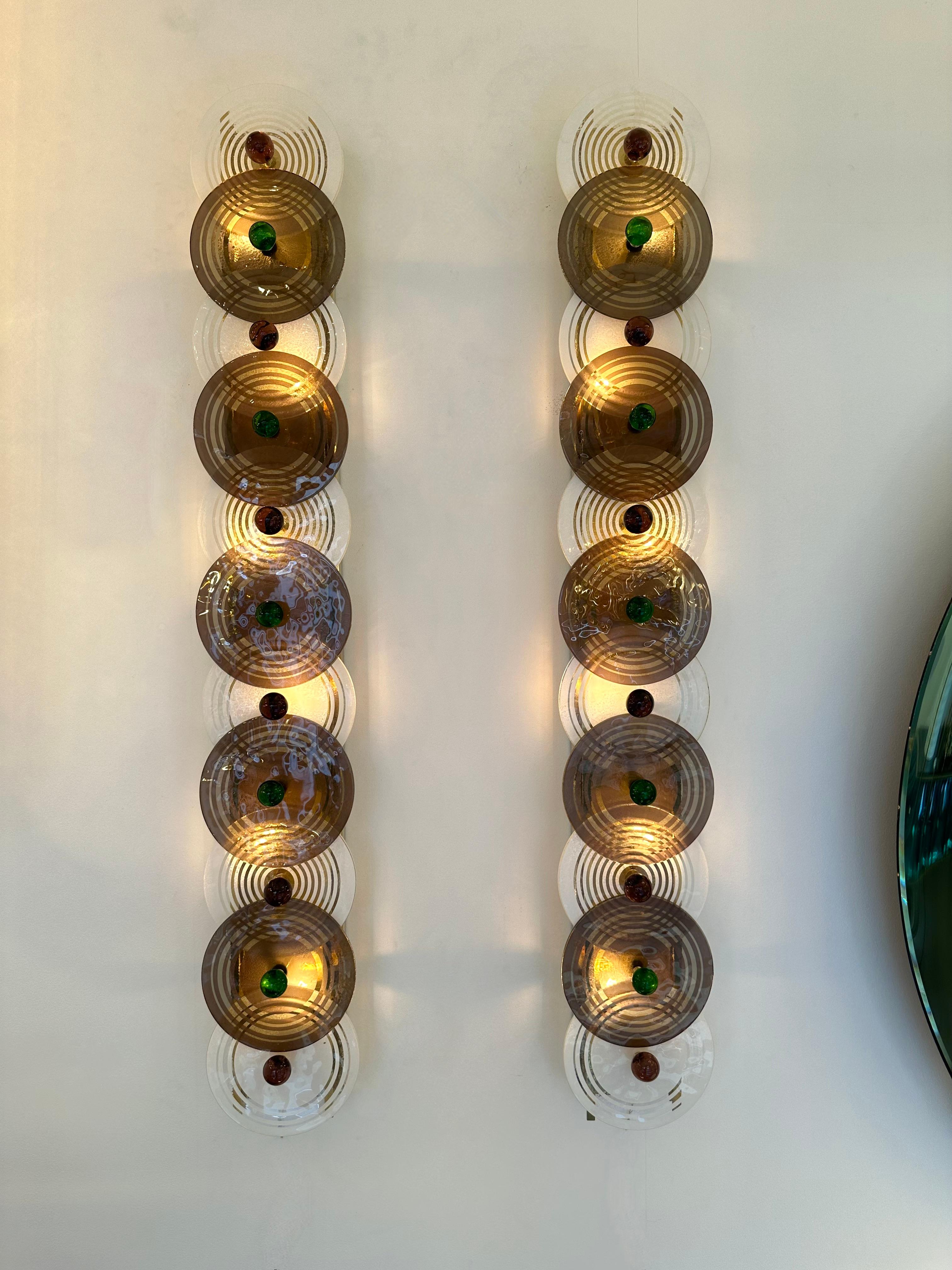 Large Contemporary Pair of Brass and Circle Disc Murano Glass Sconces, Italy For Sale 7