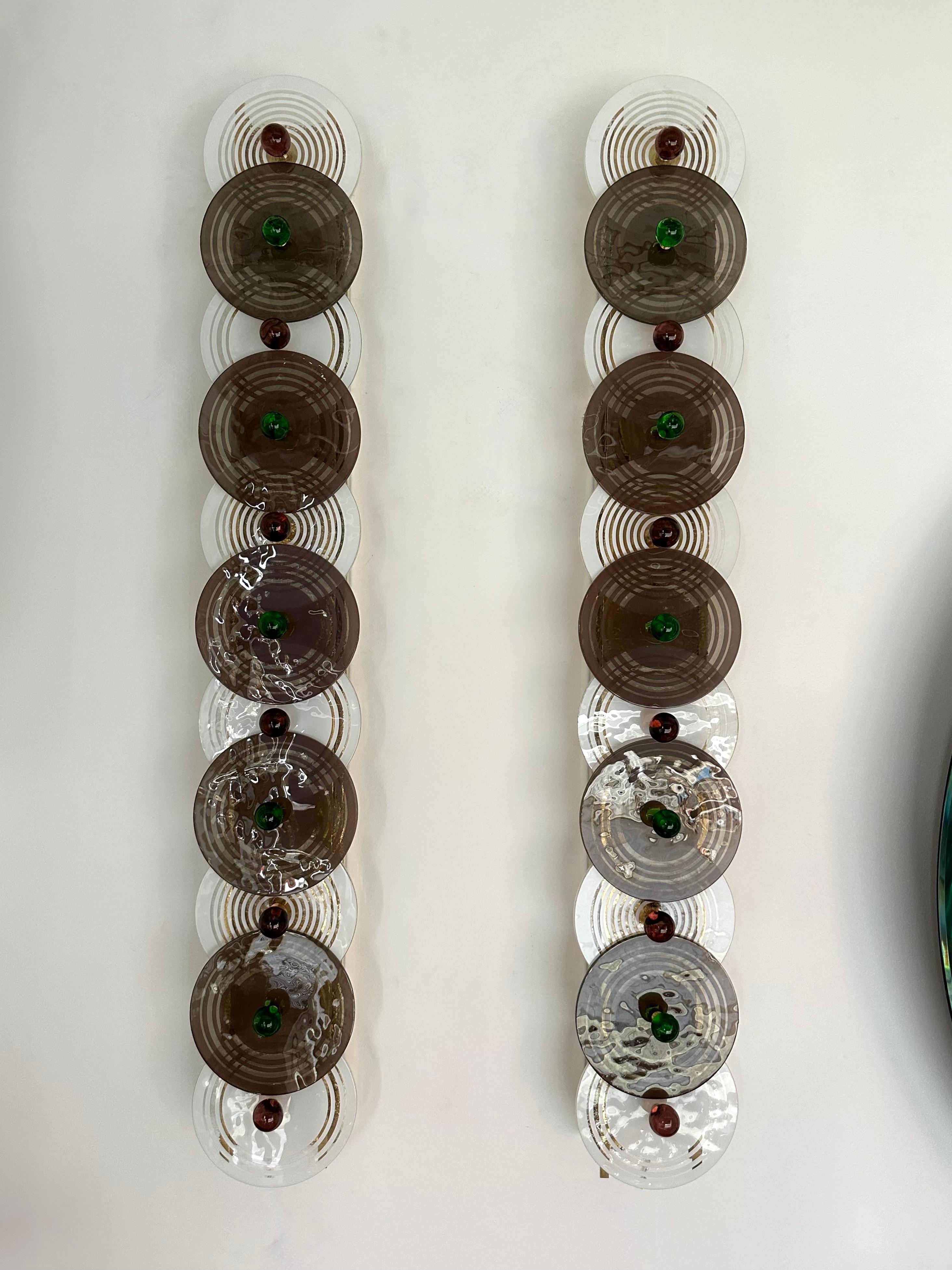 Mid-Century Modern Large Contemporary Pair of Brass and Circle Disc Murano Glass Sconces, Italy For Sale