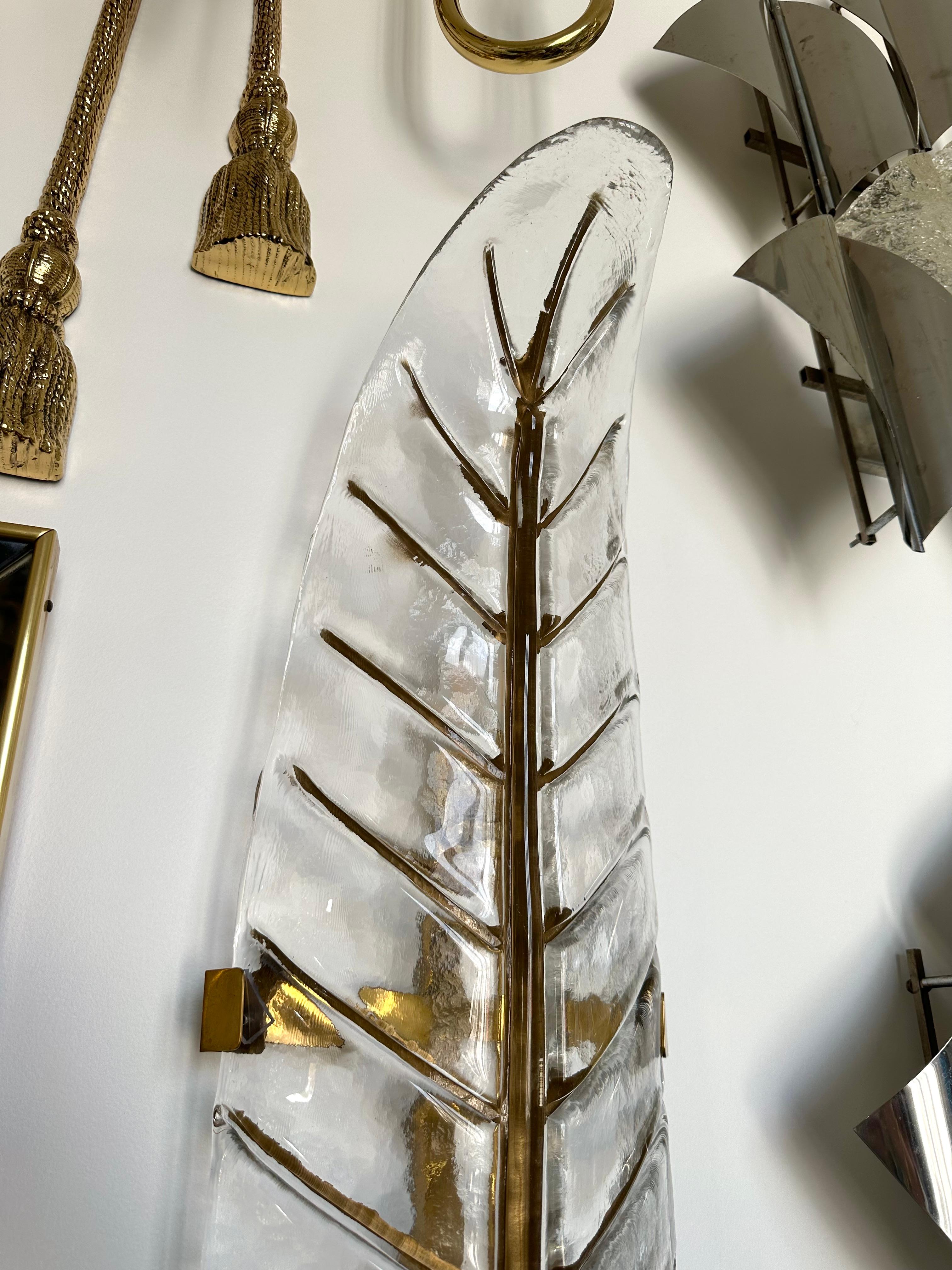 Large Contemporary Pair of Brass and Gilt Murano Glass Palm Tree Sconces, Italy For Sale 5