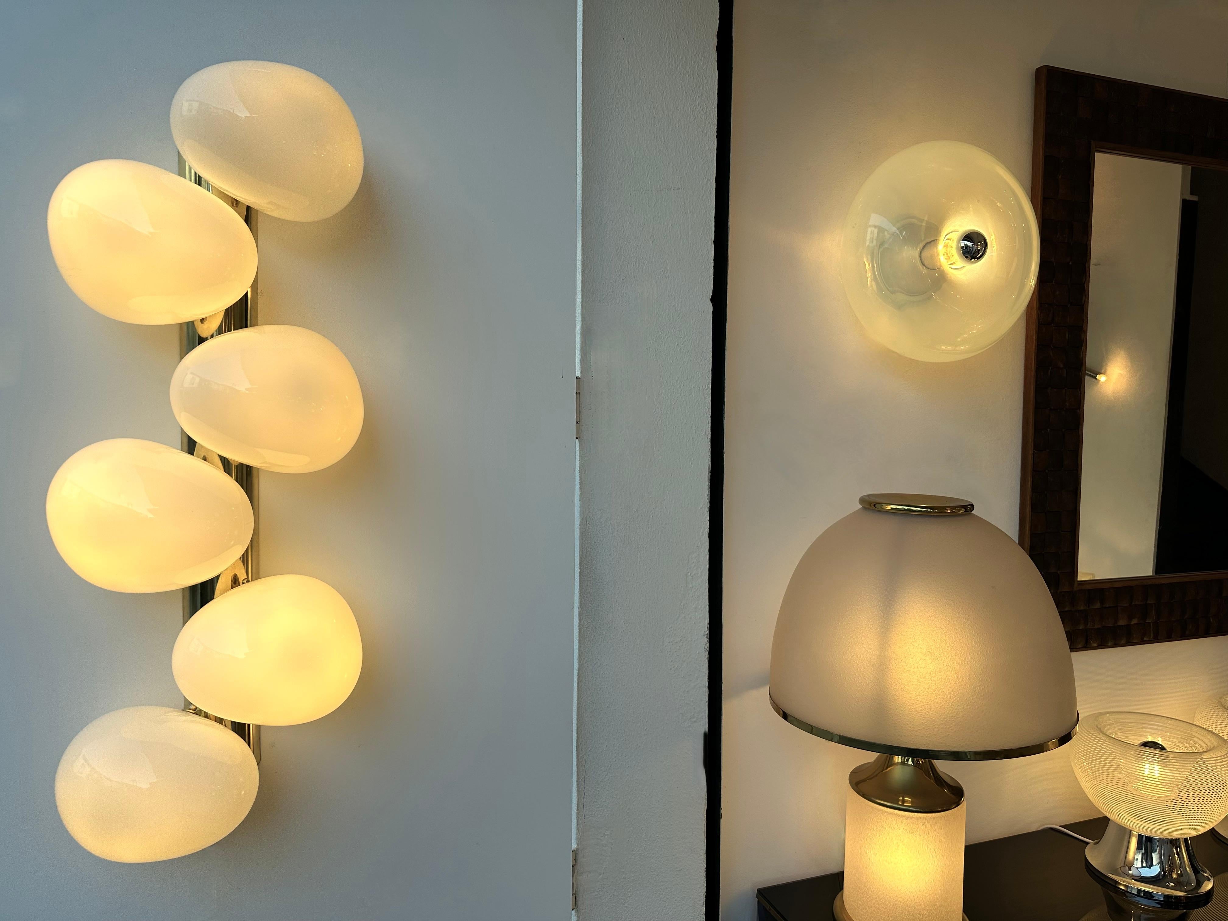 Large Contemporary Pair of Brass and White Bulb Murano Glass Sconces, Italy For Sale 6