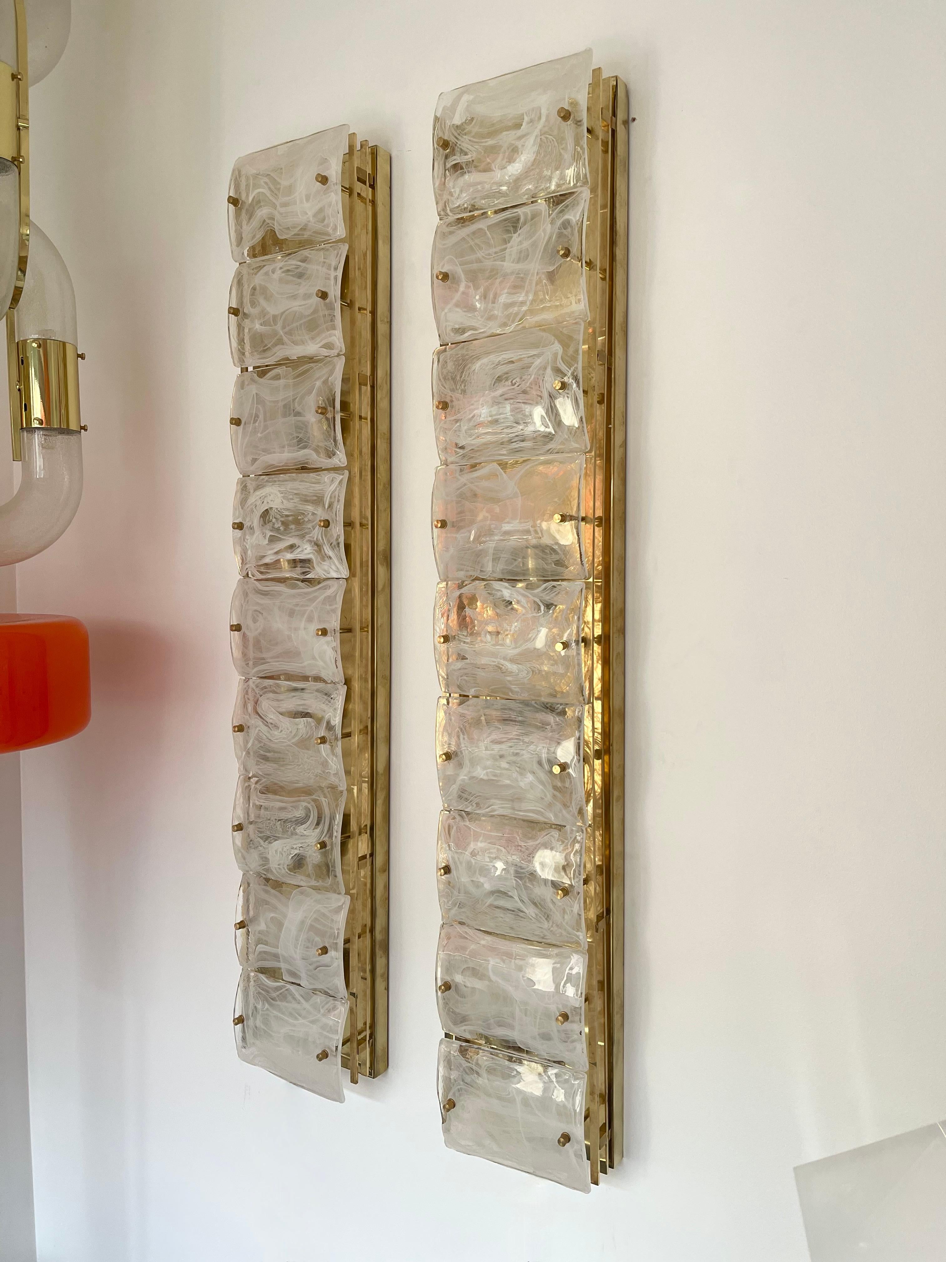 Large Contemporary Pair of Brass and White Penerello Murano Glass Sconces, Italy 8