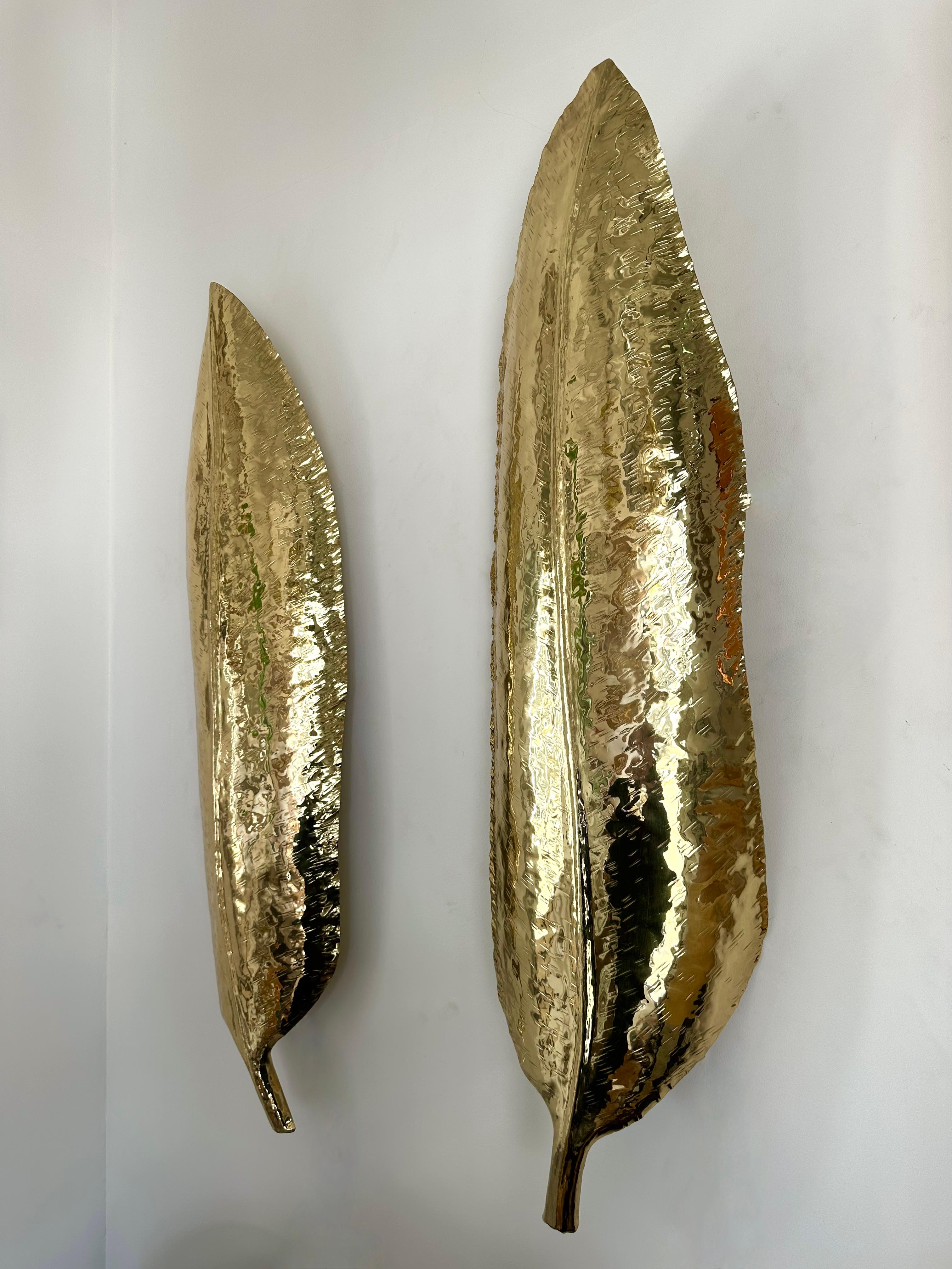 Large Contemporary Pair of Brass Palm Sconces, Italy For Sale 3