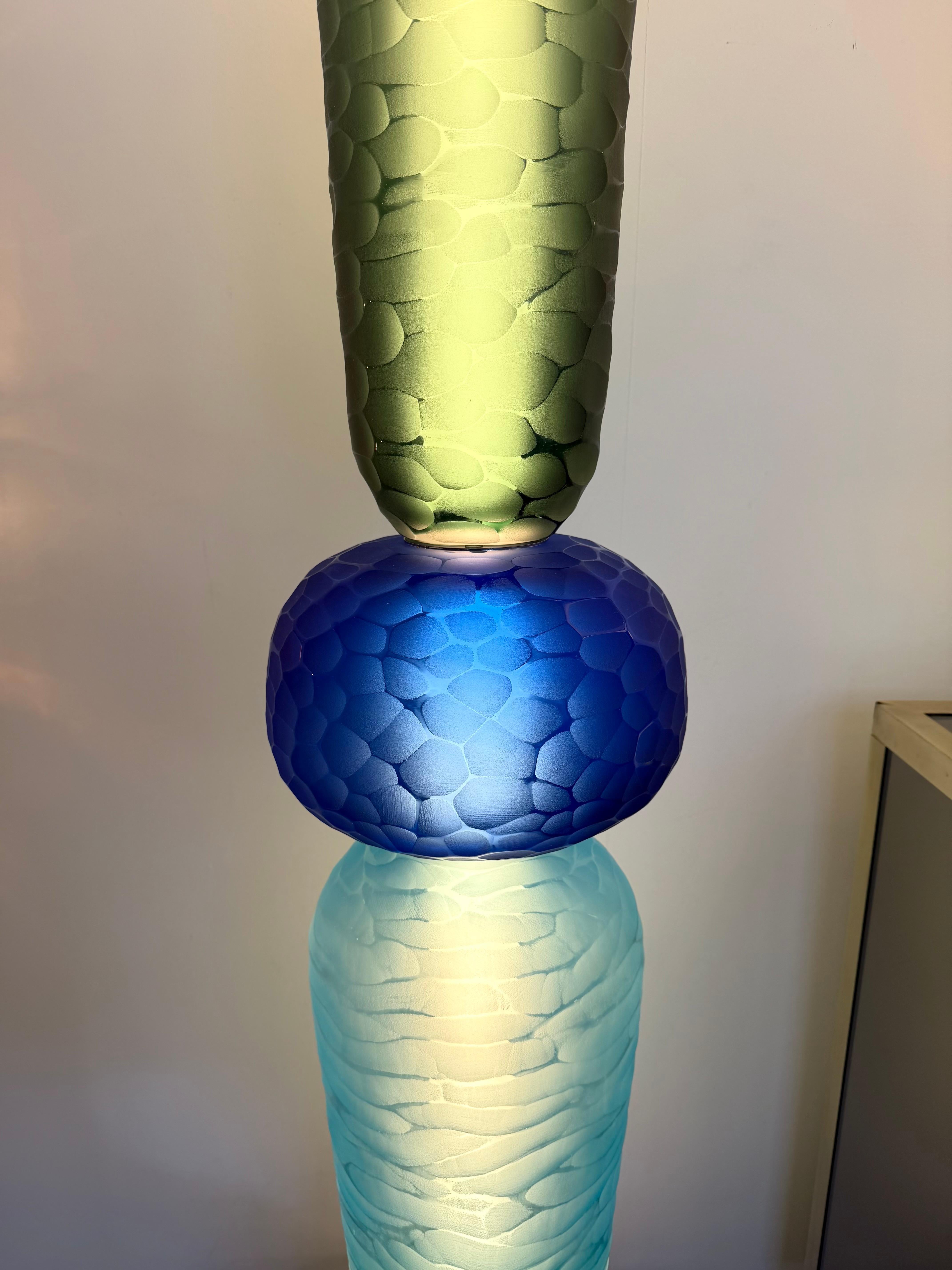 Große zeitgenössische Totem-Stehlampe aus Murano-Glas von Studio AD, Italien im Zustand „Neu“ im Angebot in SAINT-OUEN, FR