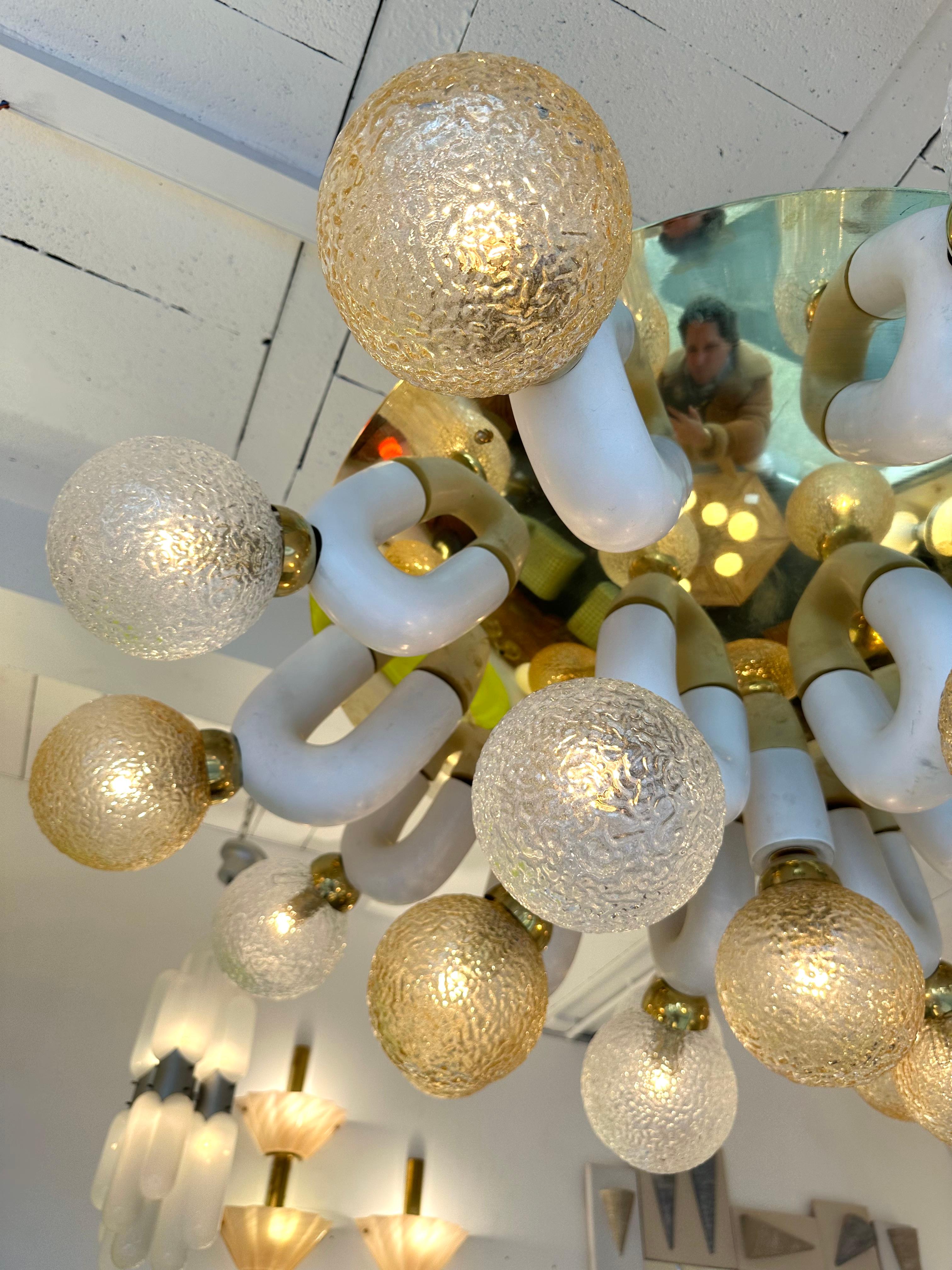 Large Contemporary U Ceramic Chandelier Brass and Murano Glass , Italy For Sale 5