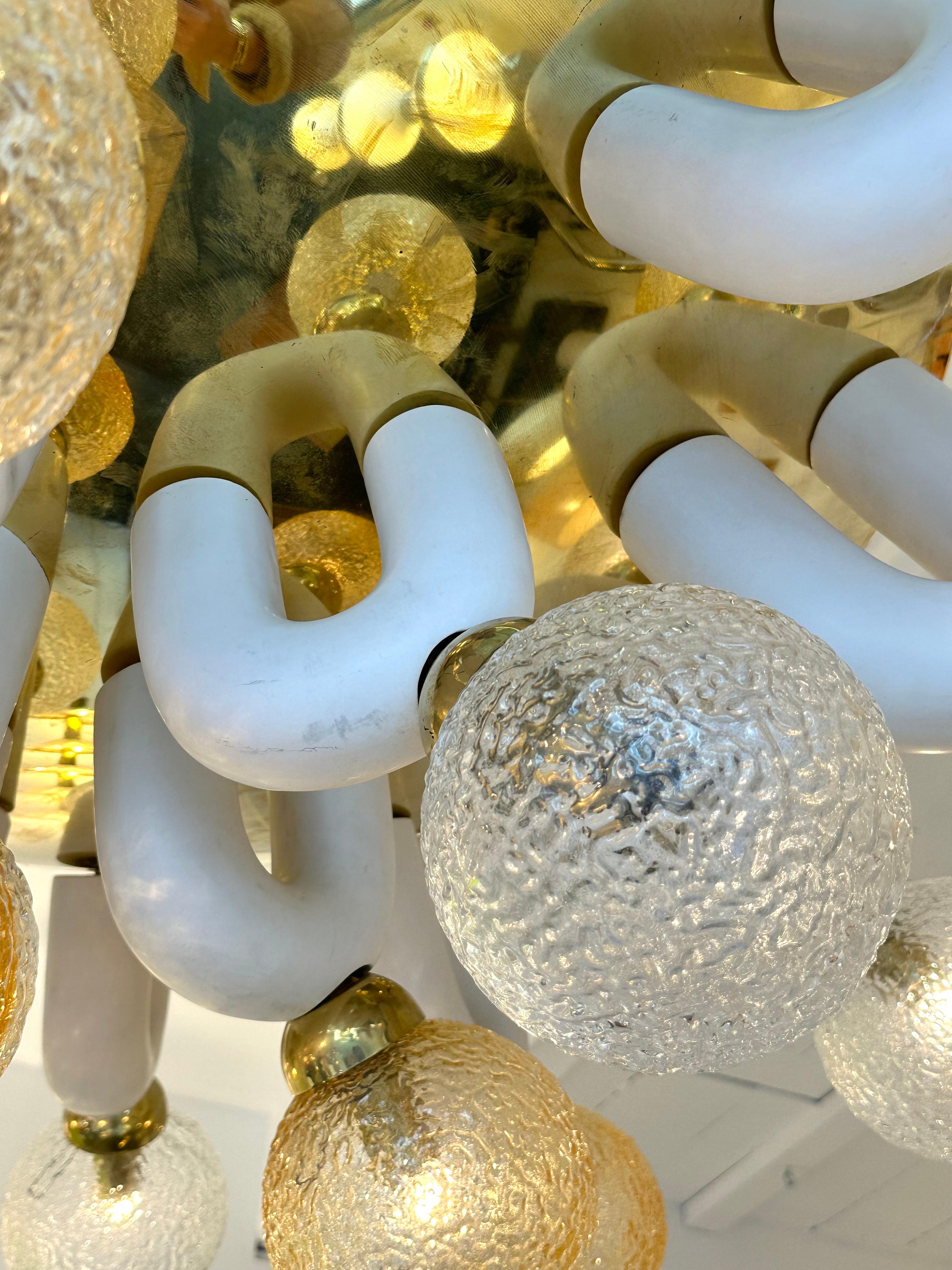 Large Contemporary U Ceramic Chandelier Brass and Murano Glass , Italy For Sale 6